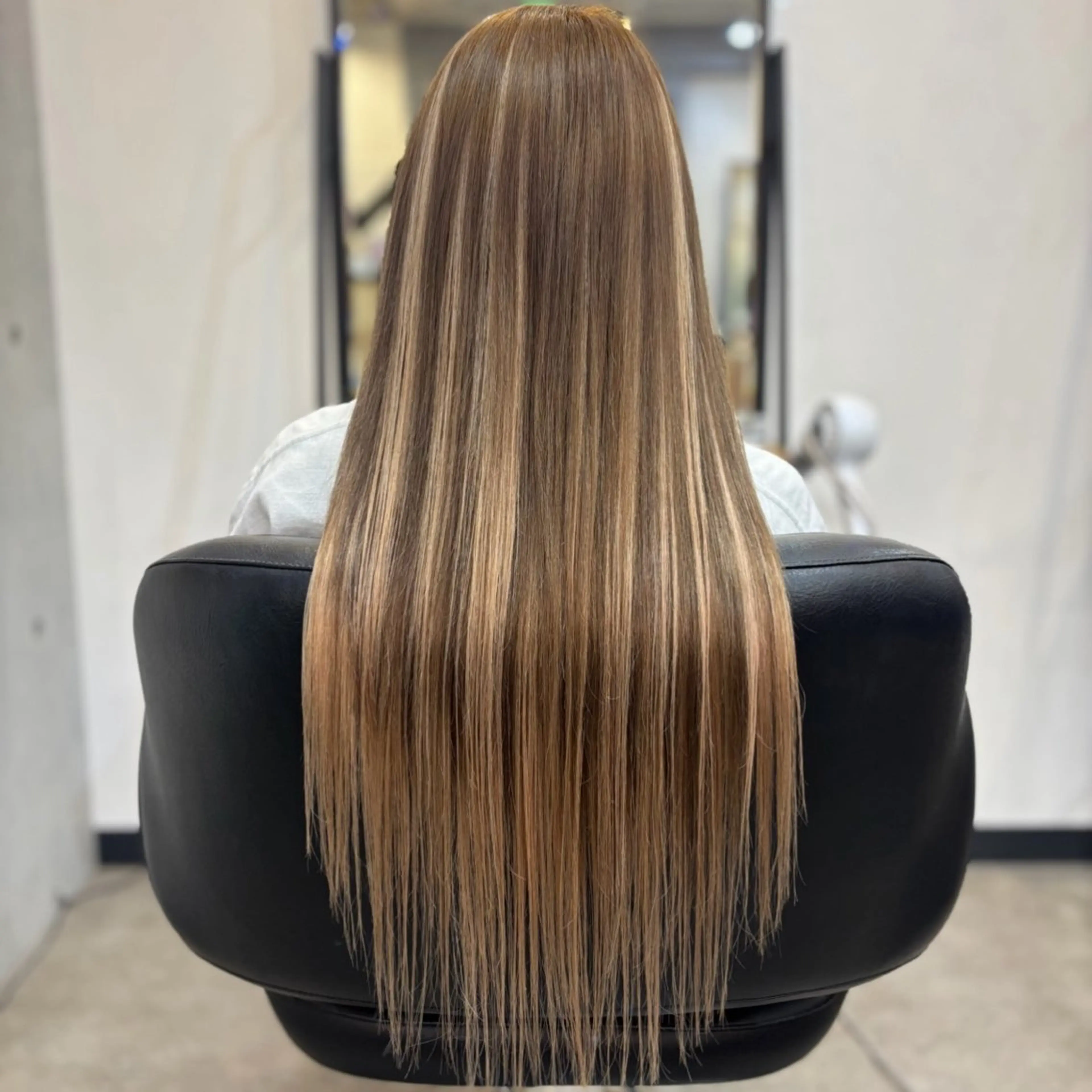 ロング カラー ヘアカラー トリートメント エクステ DEST ゆりかのヘアスタイル