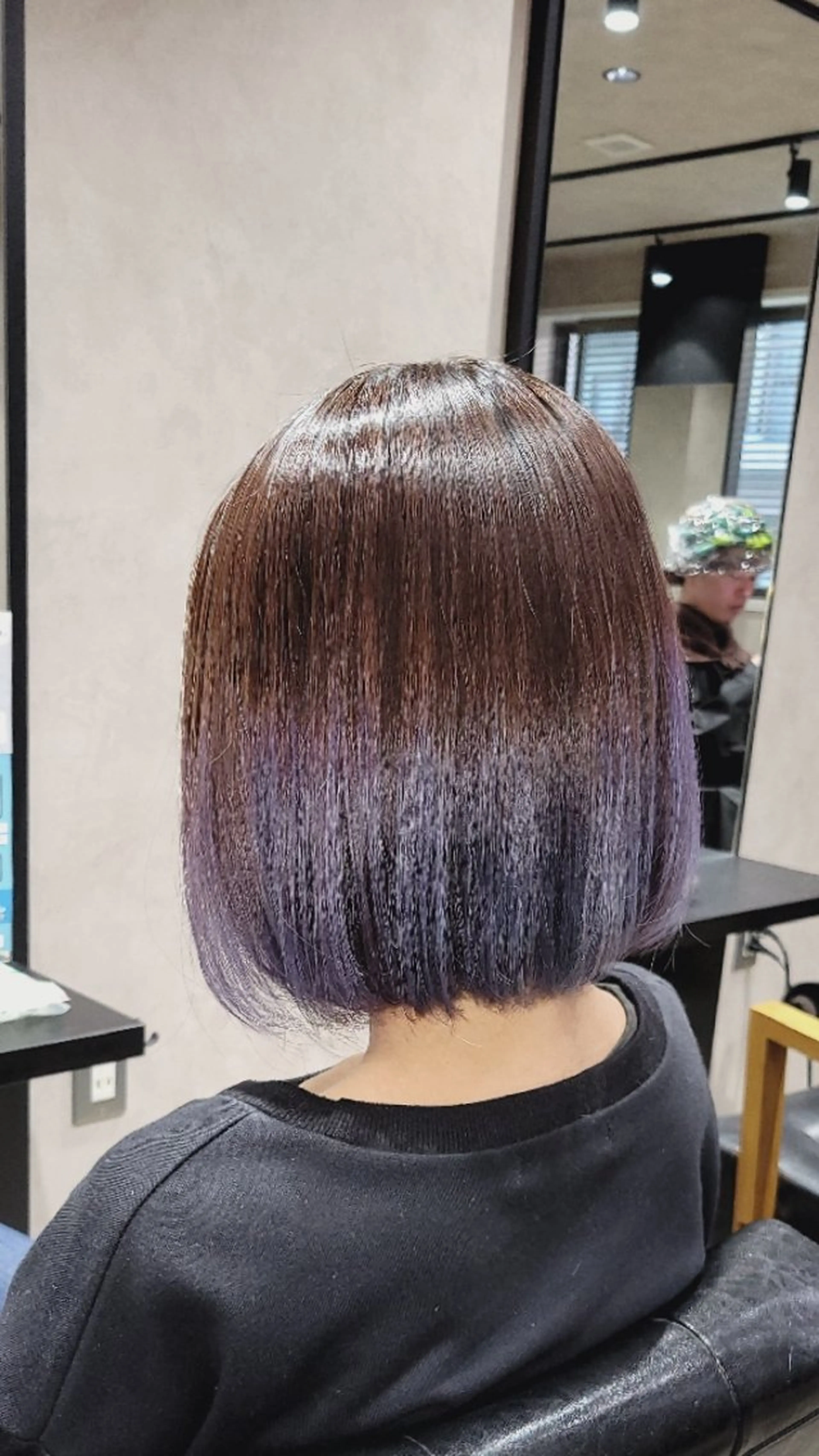 新規！！酸熱トリートメント＋縮毛矯正＋カット +ダメージレスカラーの写真