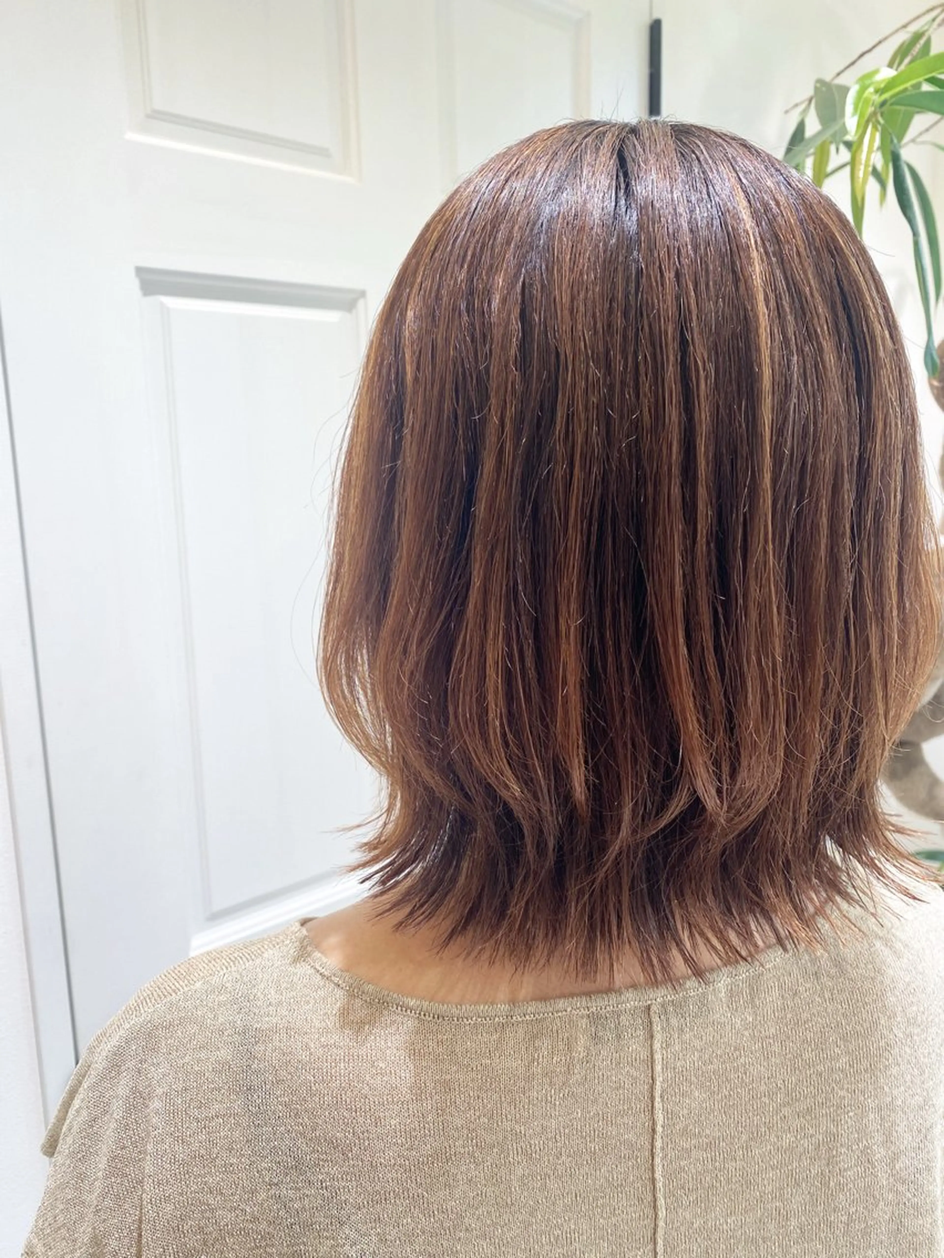 ミディアム 縮毛矯正 カラー／ブリーチ しほのヘアスタイル