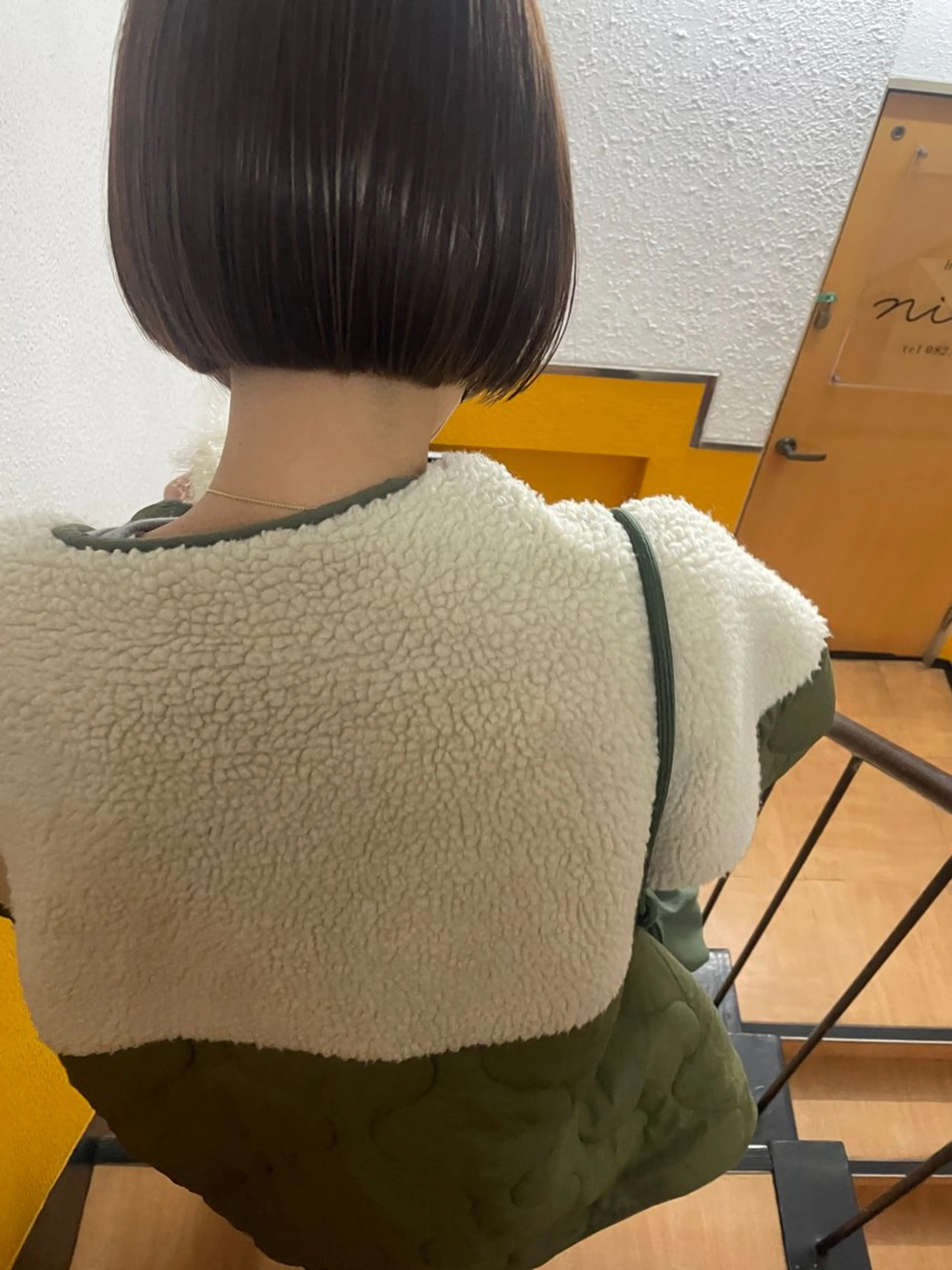 ショート カラー ボブ カット ヘアカラー トリートメント さの あやねのヘアスタイル