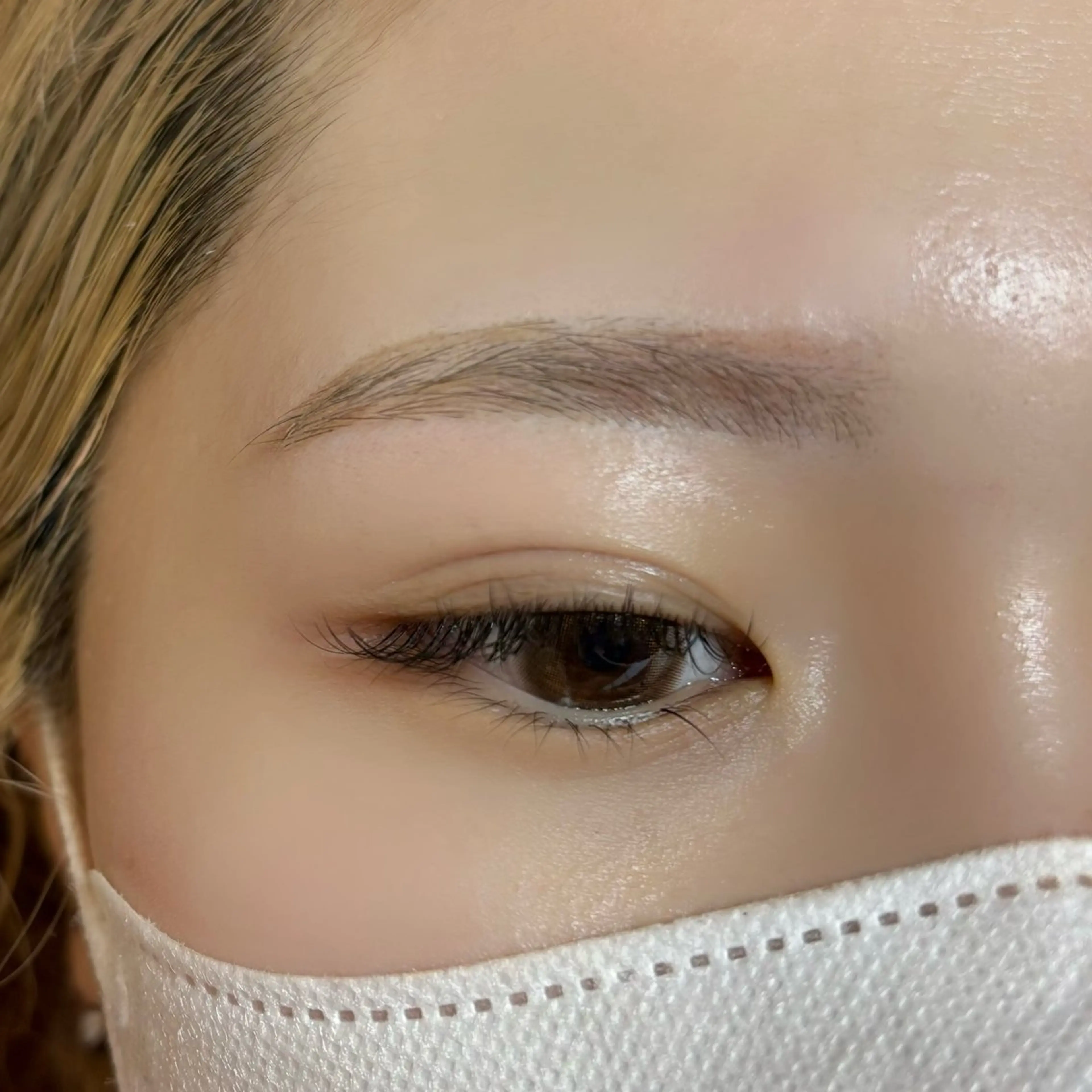 アイブロウ meguru／マツパ ／マツエク／束感のマツエク・マツパデザイン