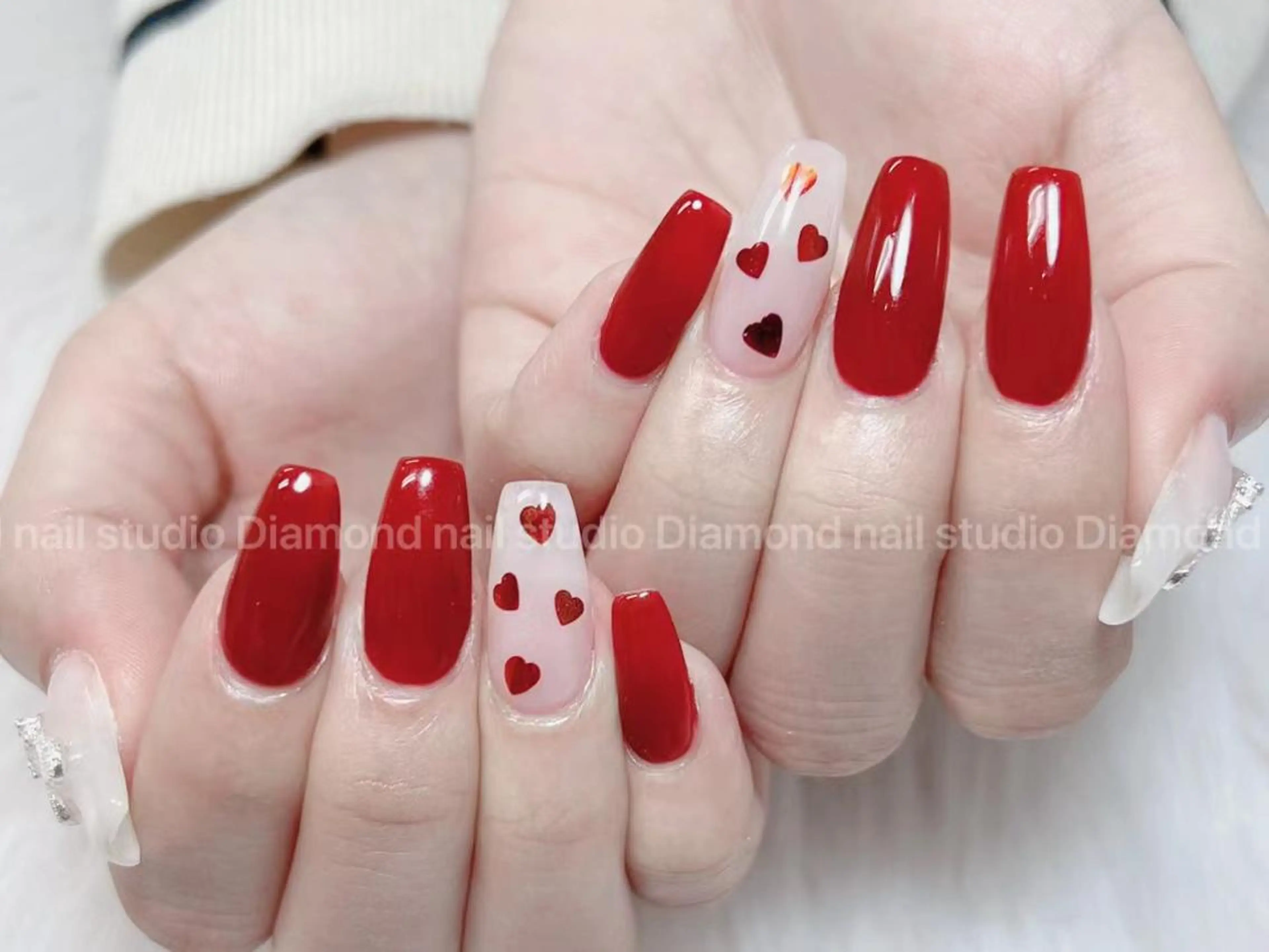 ネイル ハンドネイル DIAMOND 💦のネイルデザイン