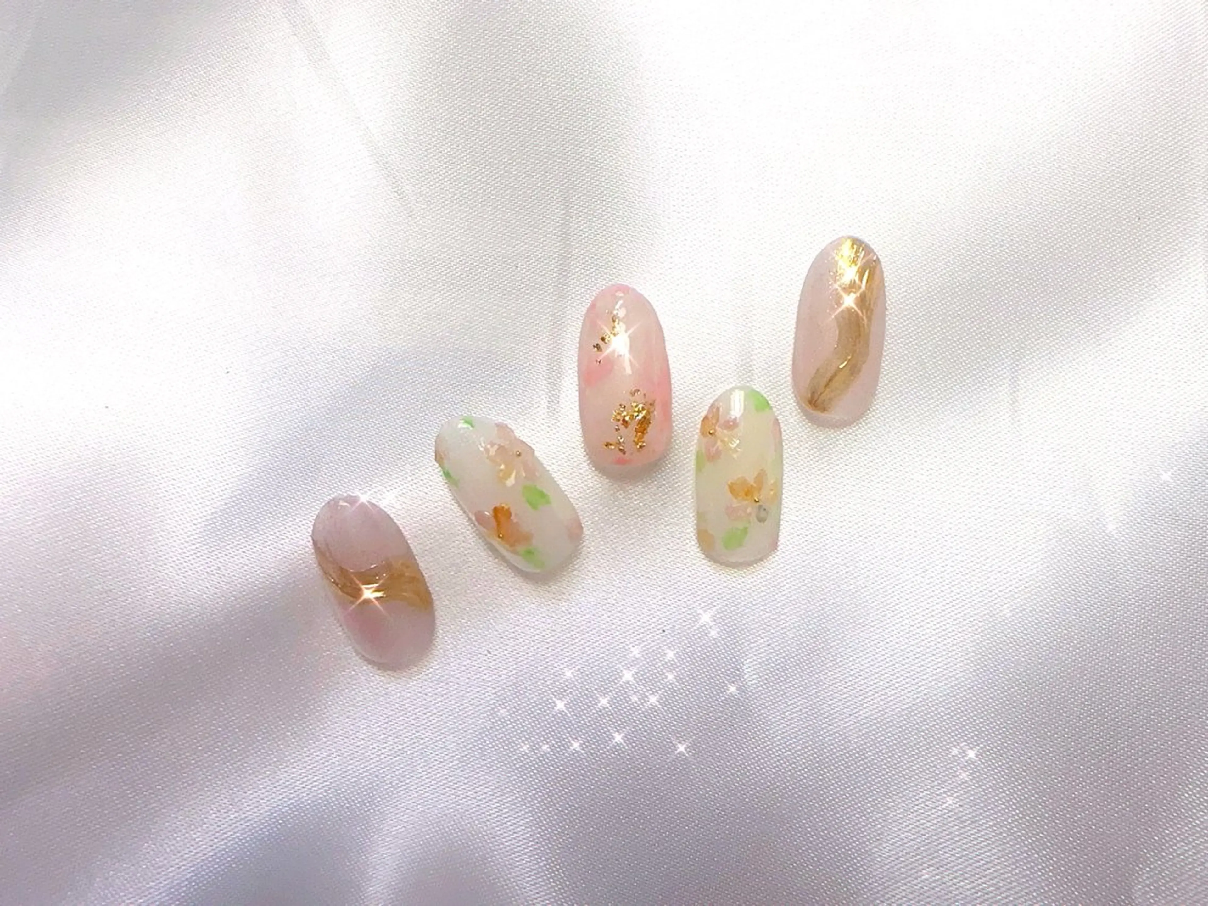 ネイル Cherie PINK所属・Cherie PINKのネイルデザイン