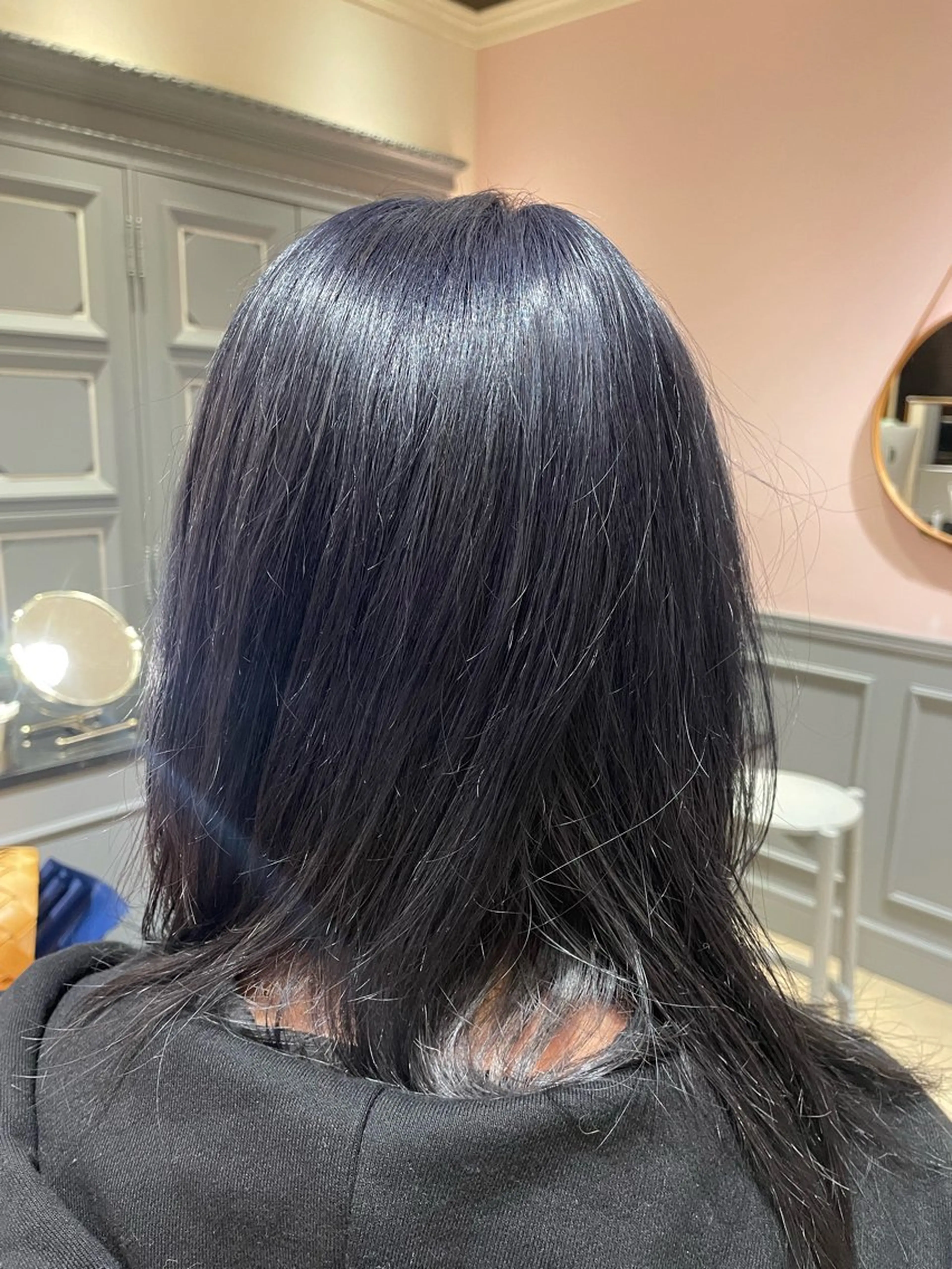 セミロング カラー ブルーカラー カットモデル ヨネダのヘアスタイル