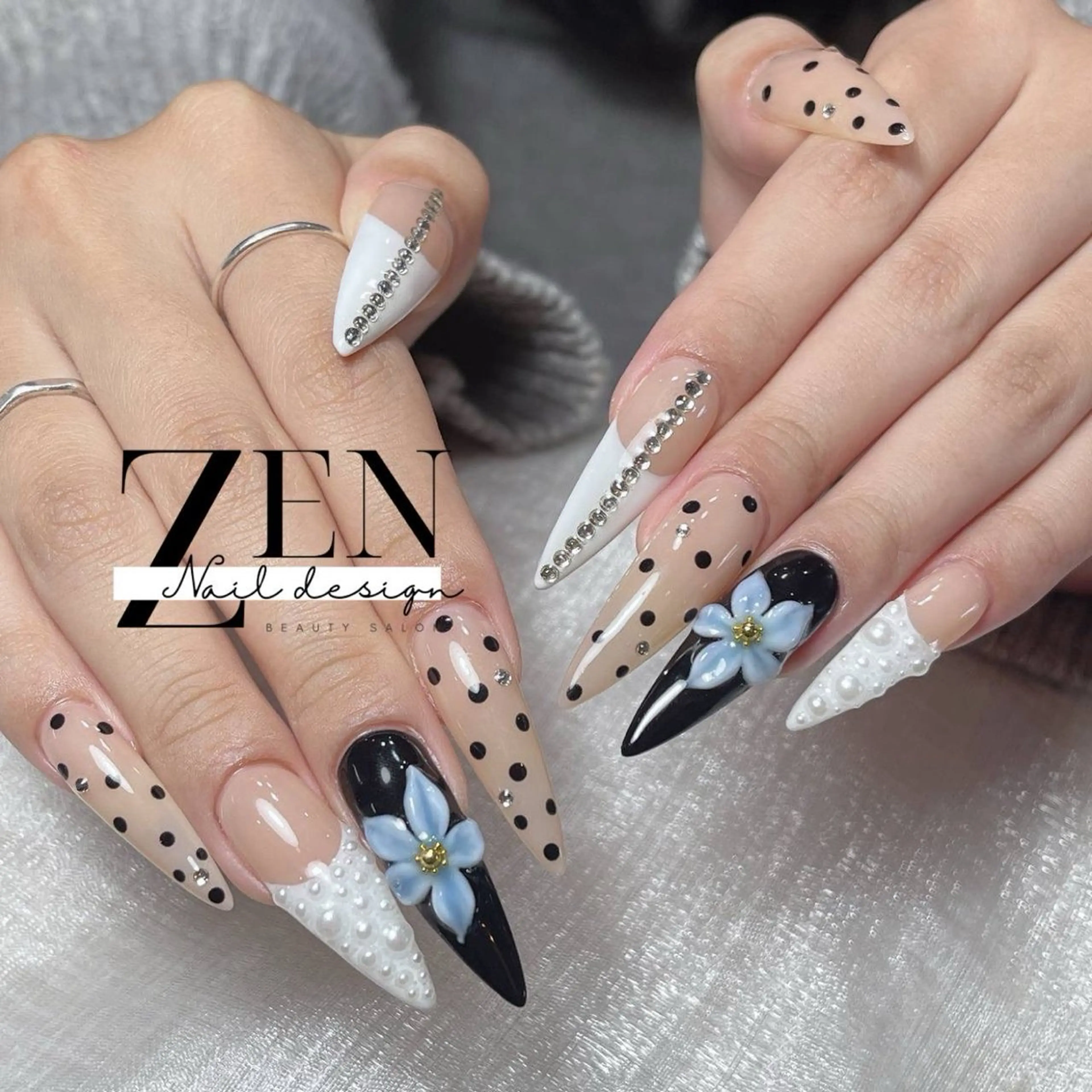 ネイル チークネイル フレンチネイル ジェルネイル 韓国ネイル マグネットネイル ハンドネイル Zen Nail Design 池袋のネイルデザイン