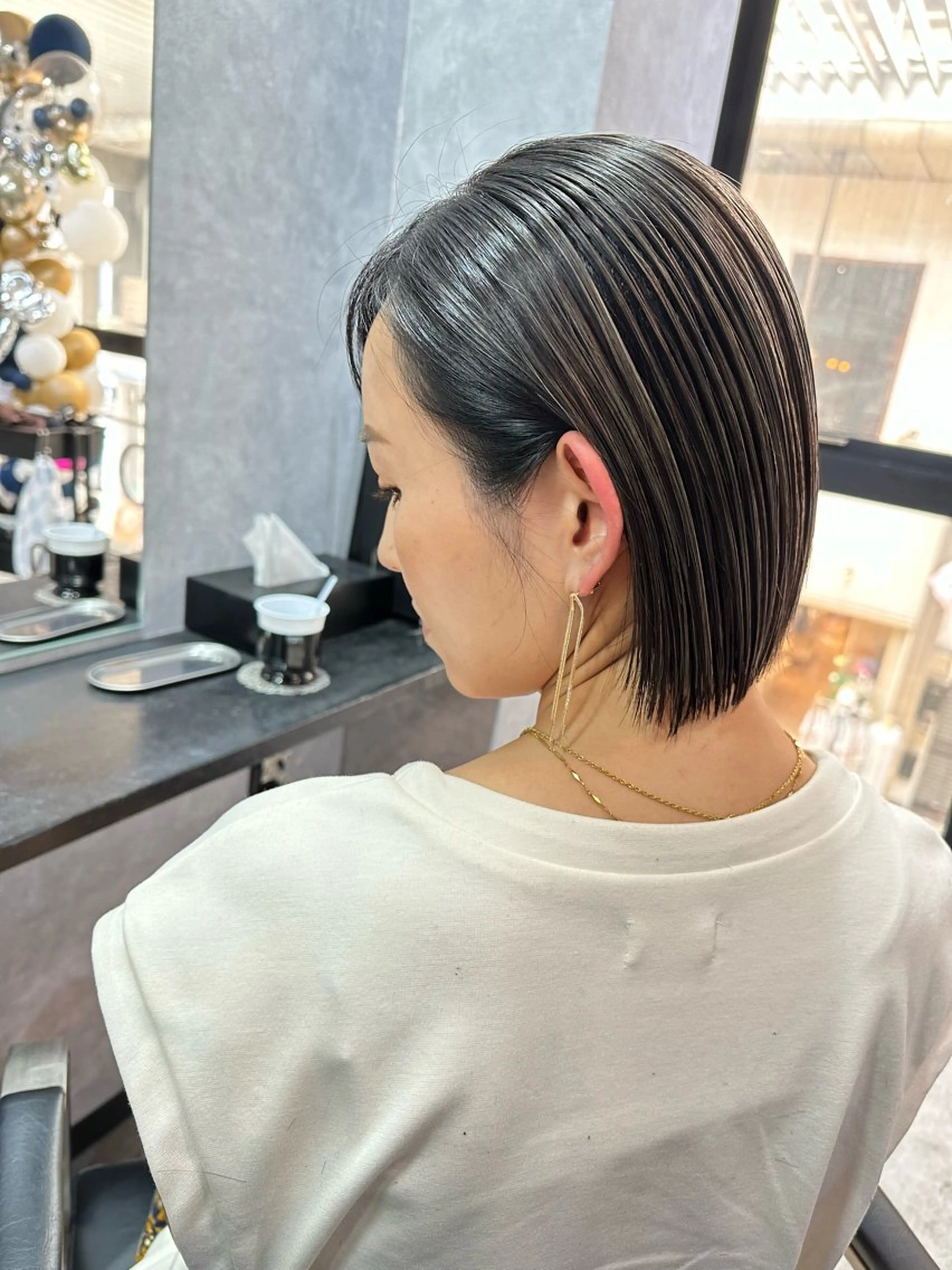 ショート ミストバング ハイライト 髪質改善 韓国風ヘア レイヤーカット HAIR SMILE COEURのヘアスタイル