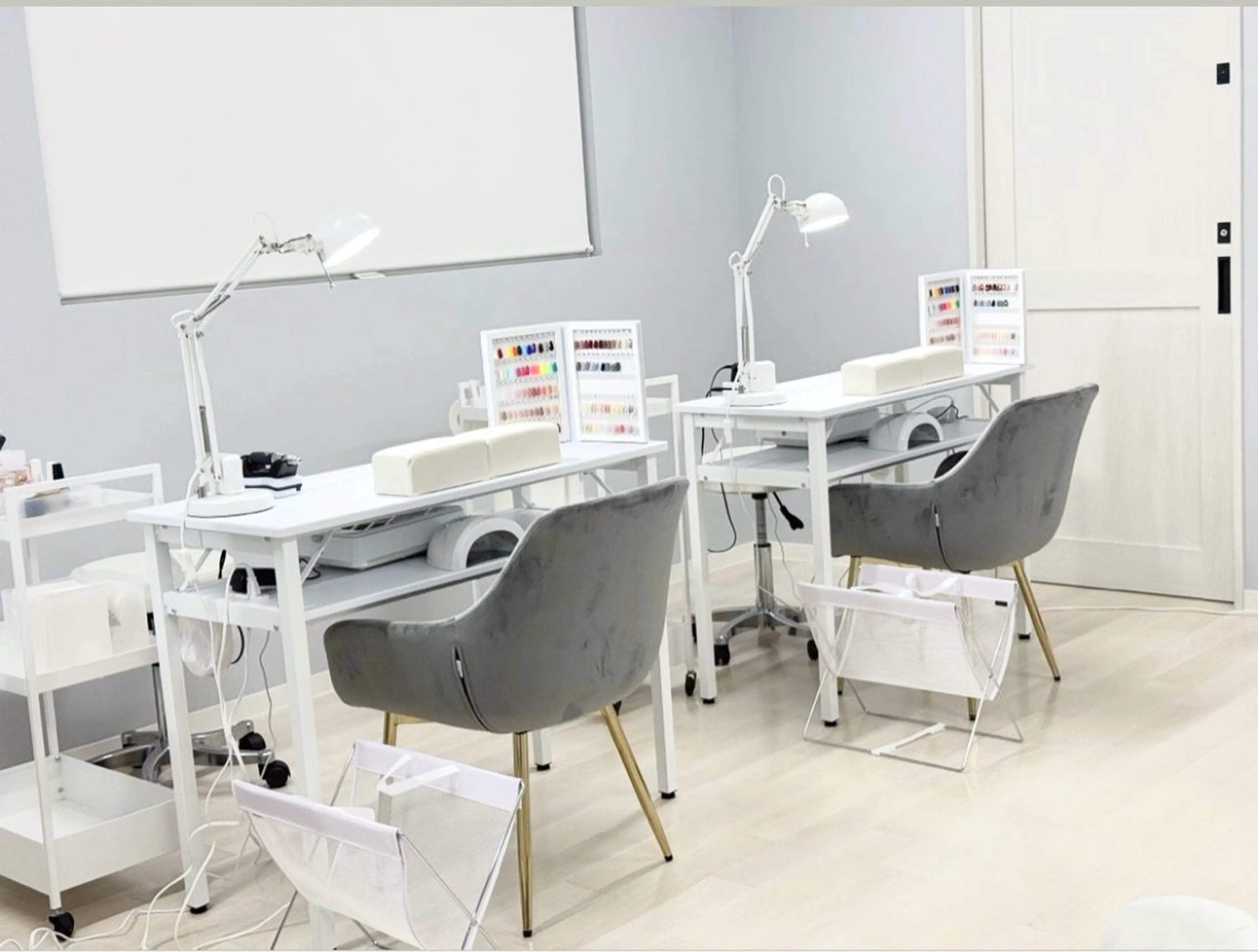 ネイル nail mor.-ネイルモア-岐阜店所属・nail mor. かりんのネイルデザイン