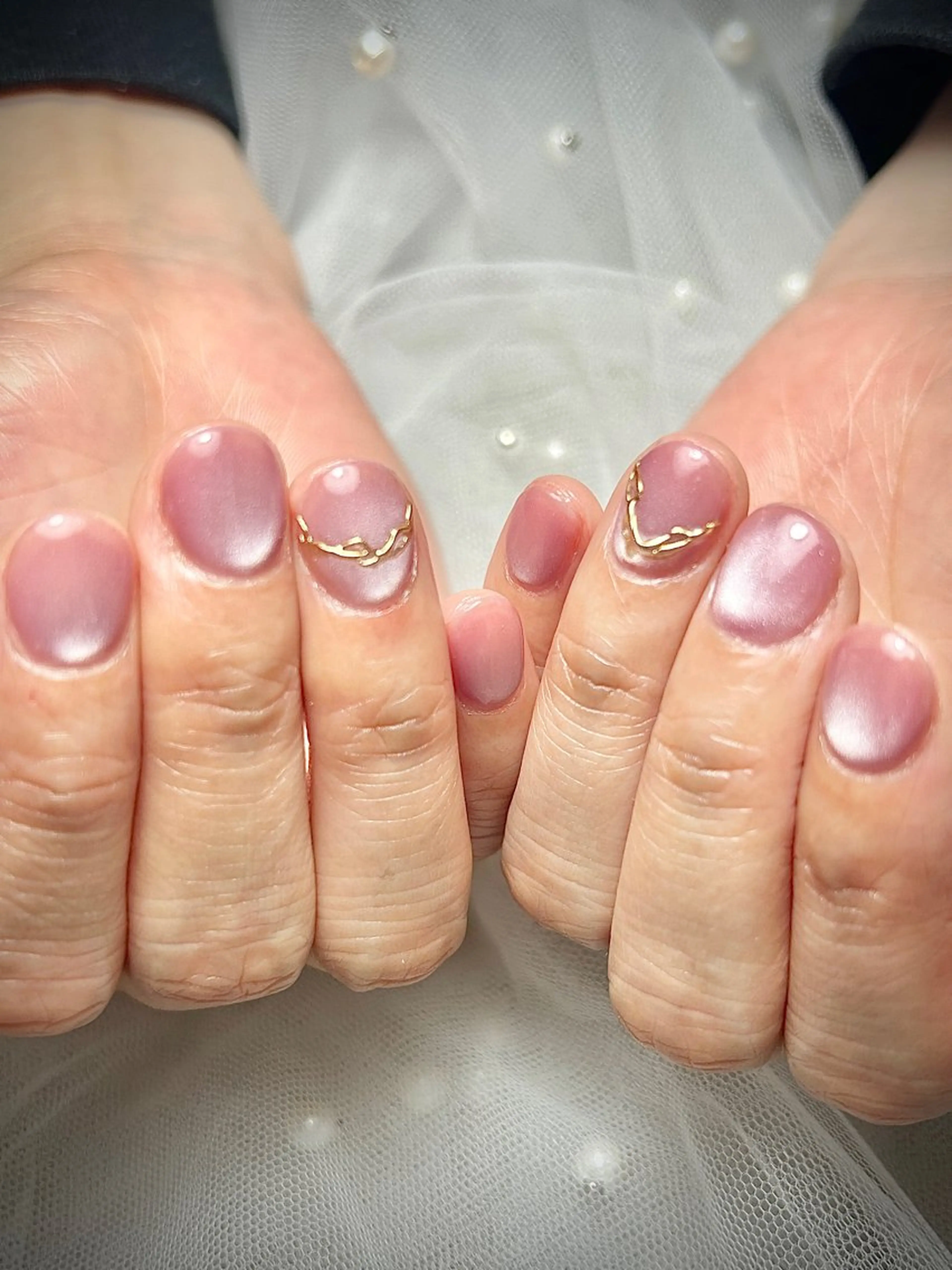 ネイル アートネイル マグネットネイル マグネットワンカラー ニュアンスネイル ワンカラーネイル フットネイル M. nailのネイルデザイン