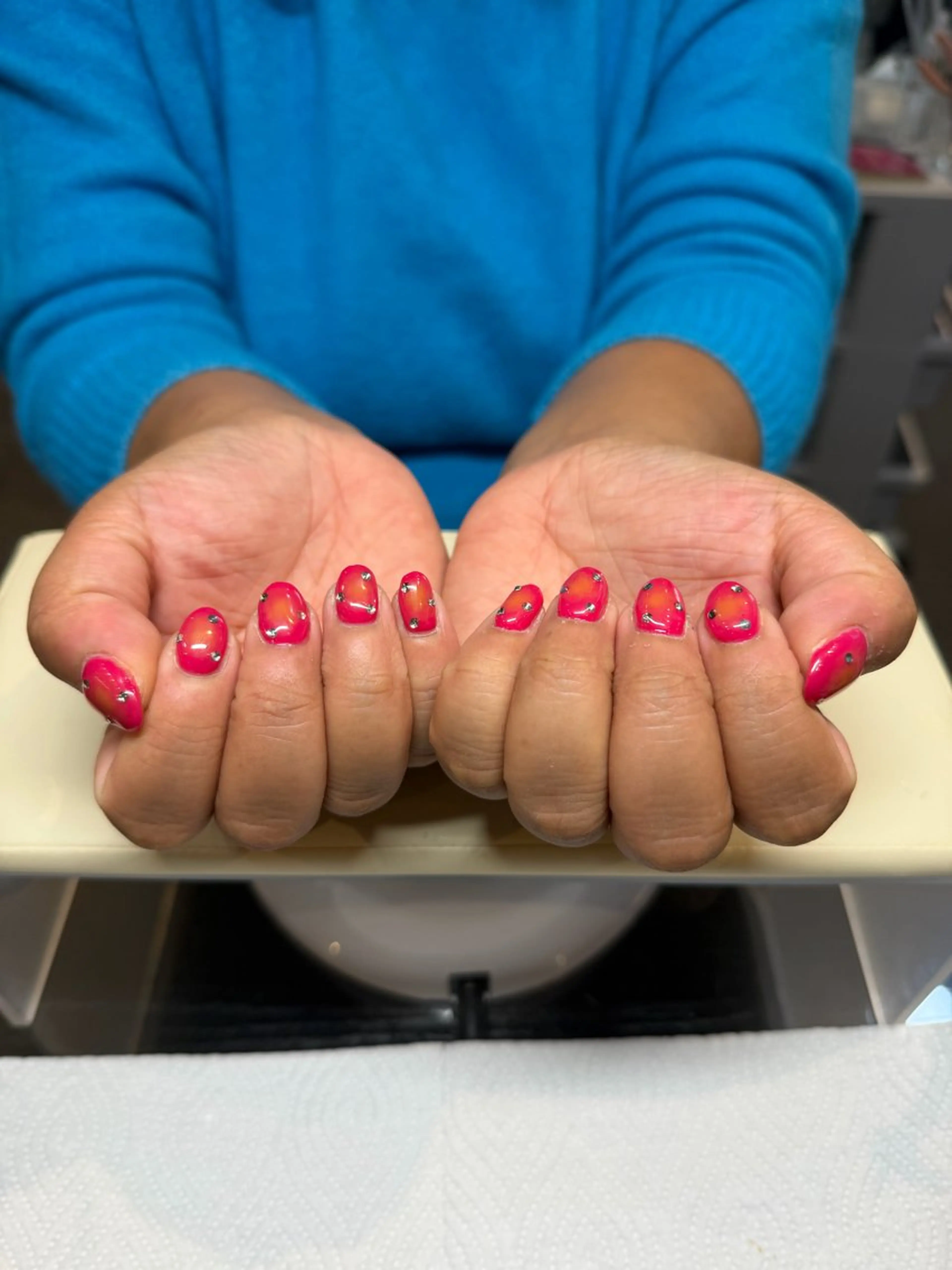 ネイル 相澤 三奈のネイルデザイン