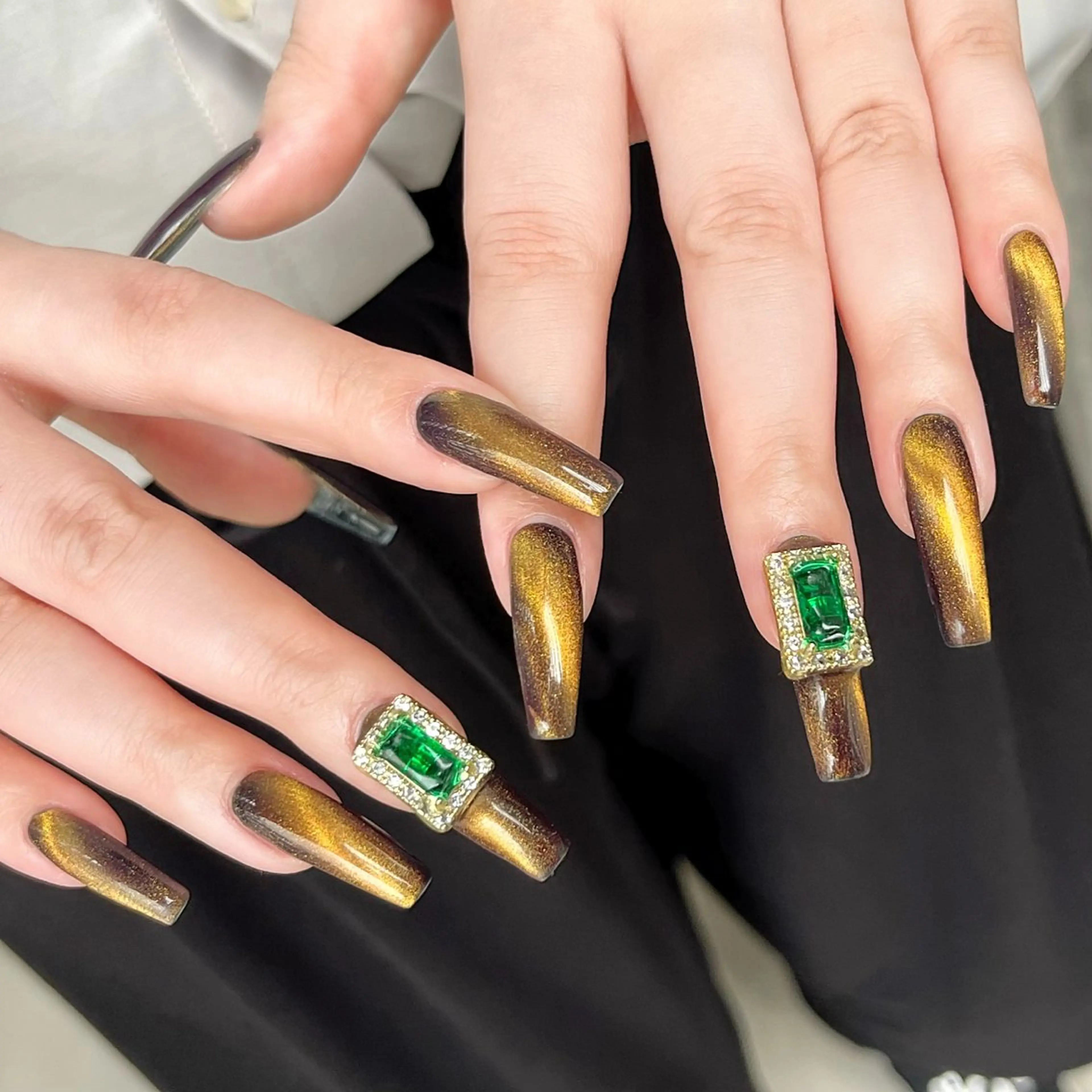 ネイル ハンドネイル nailsalon Mirrorのネイルデザイン