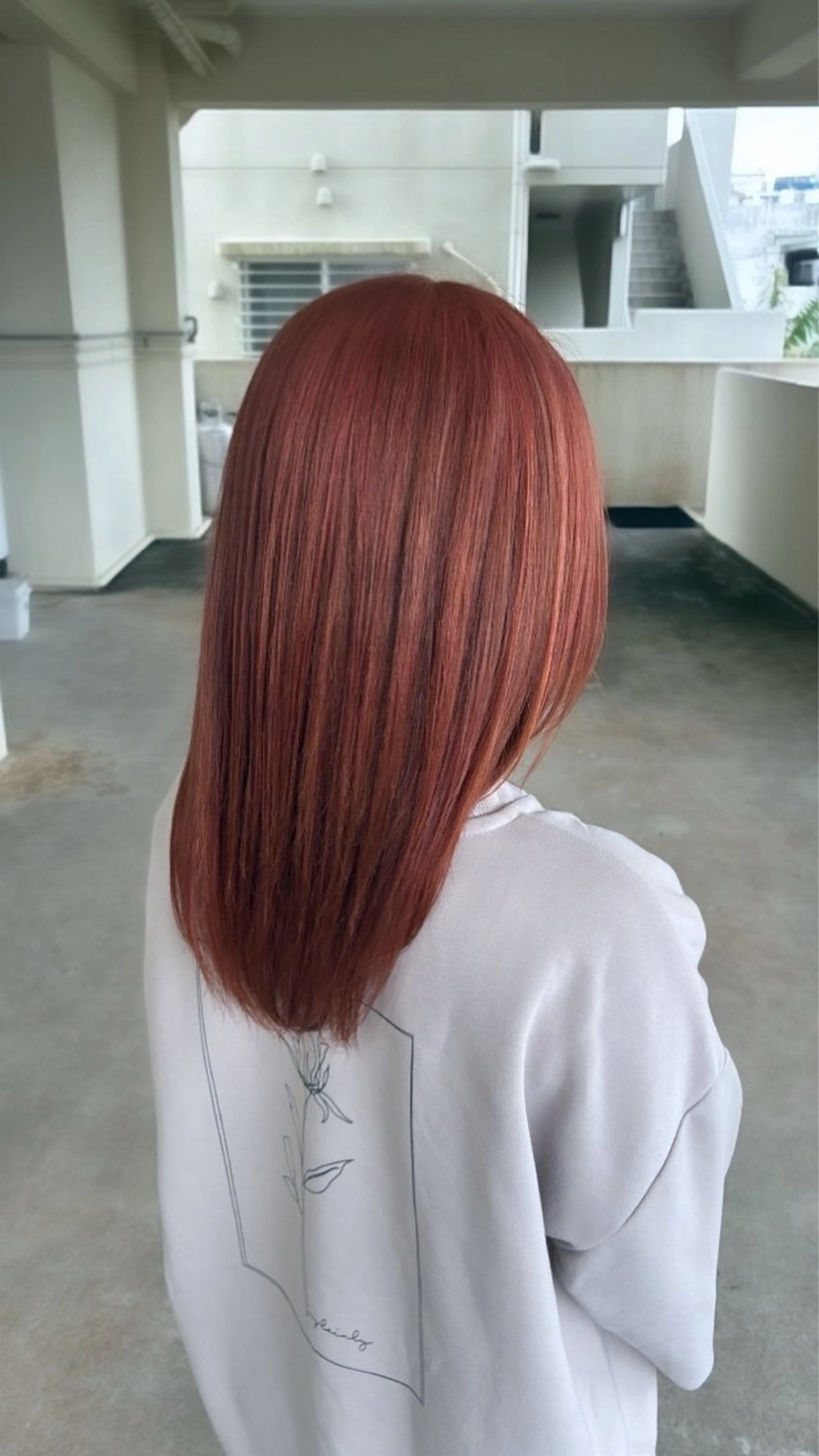 ロング カラー ブリーチ ブラウンカラー オレンジ オレンジブラウン mill hair所属・長浜 小晴のヘアスタイル