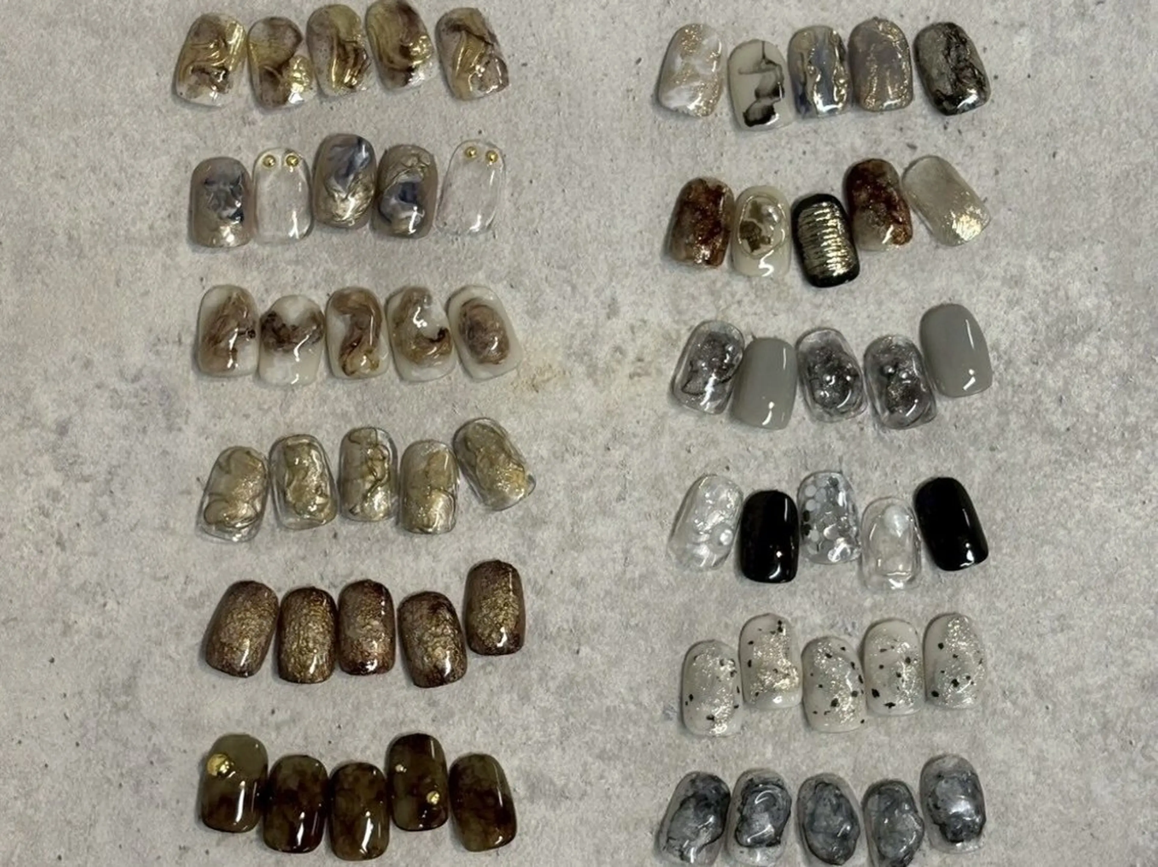 ネイル KUROIWA KAORIのネイルデザイン