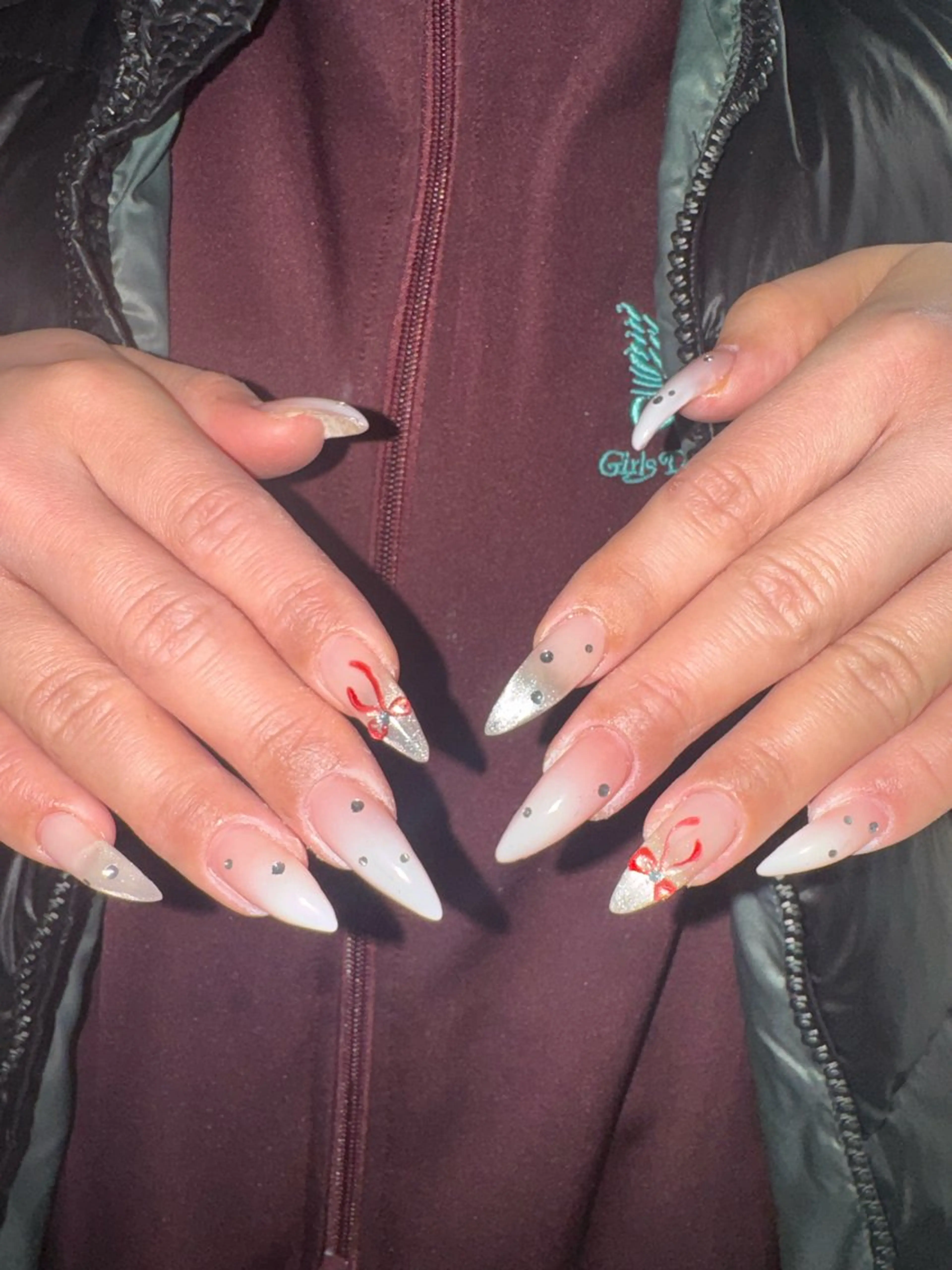 ネイル ハンドネイル フットネイル MITSUKI🪡 海外/個性派/ロングのネイルデザイン