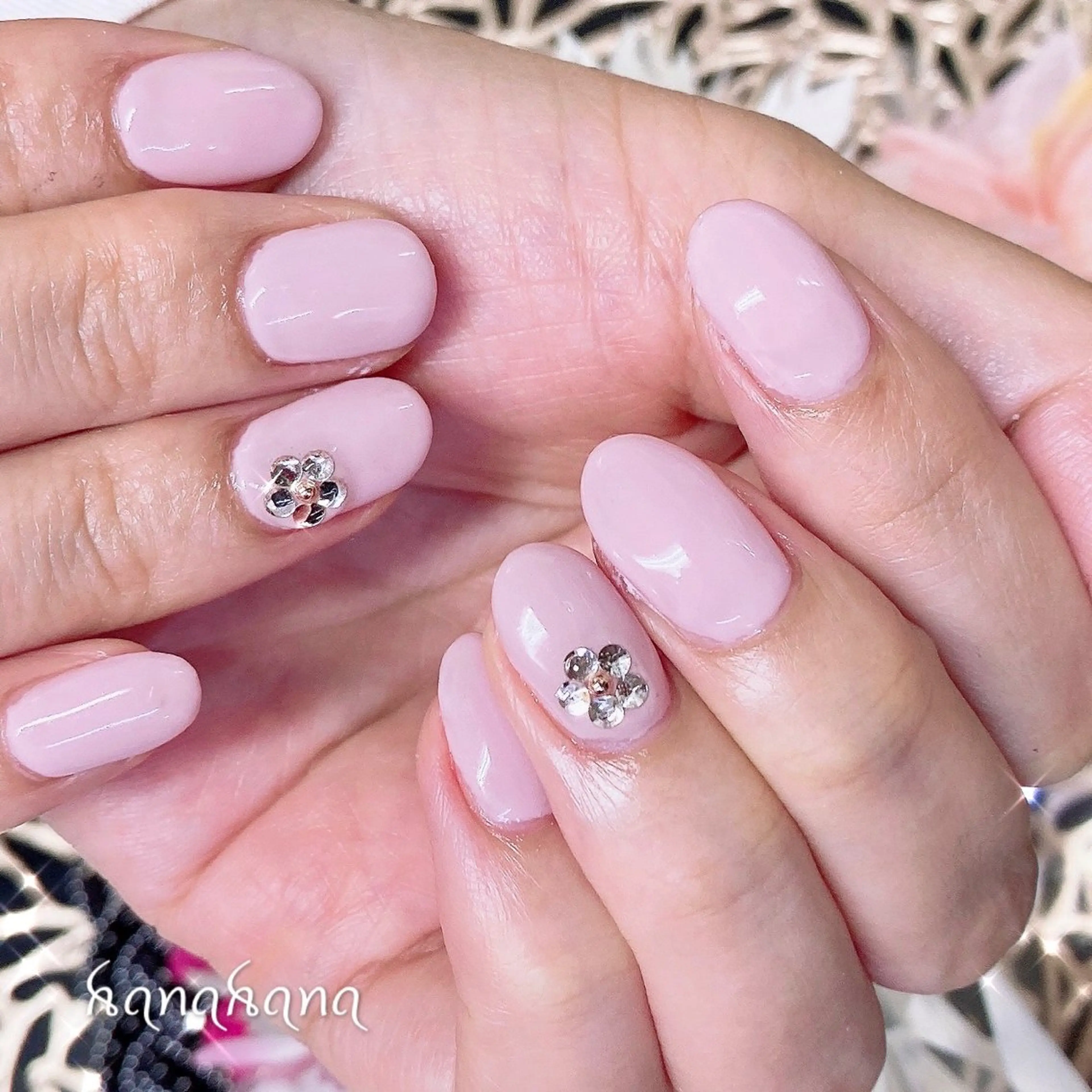 ネイル ジェルネイル HANAHANAのネイルデザイン