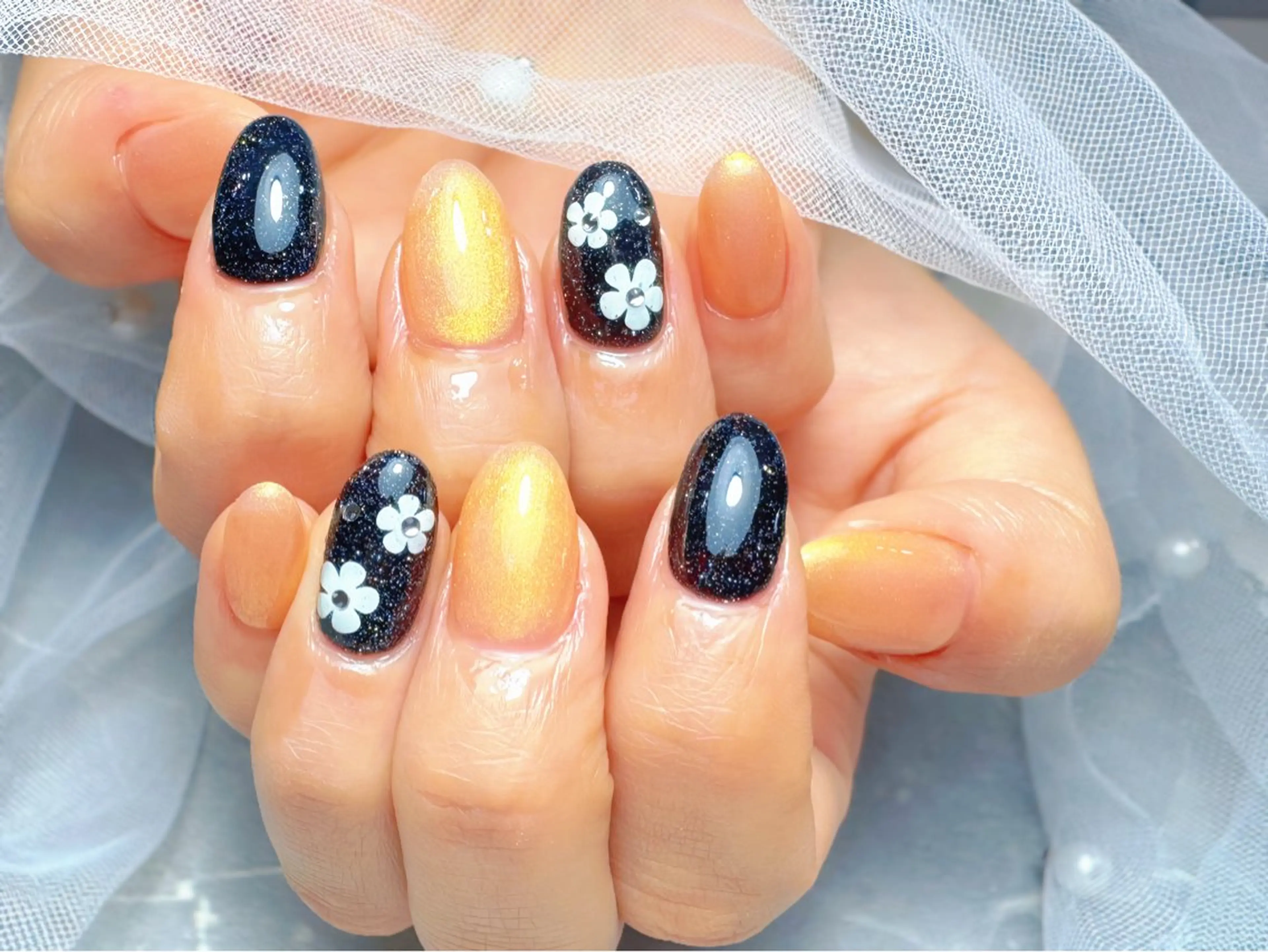 ネイル ハンドネイル マジックミラー所属・マジック ミラーのネイルデザイン