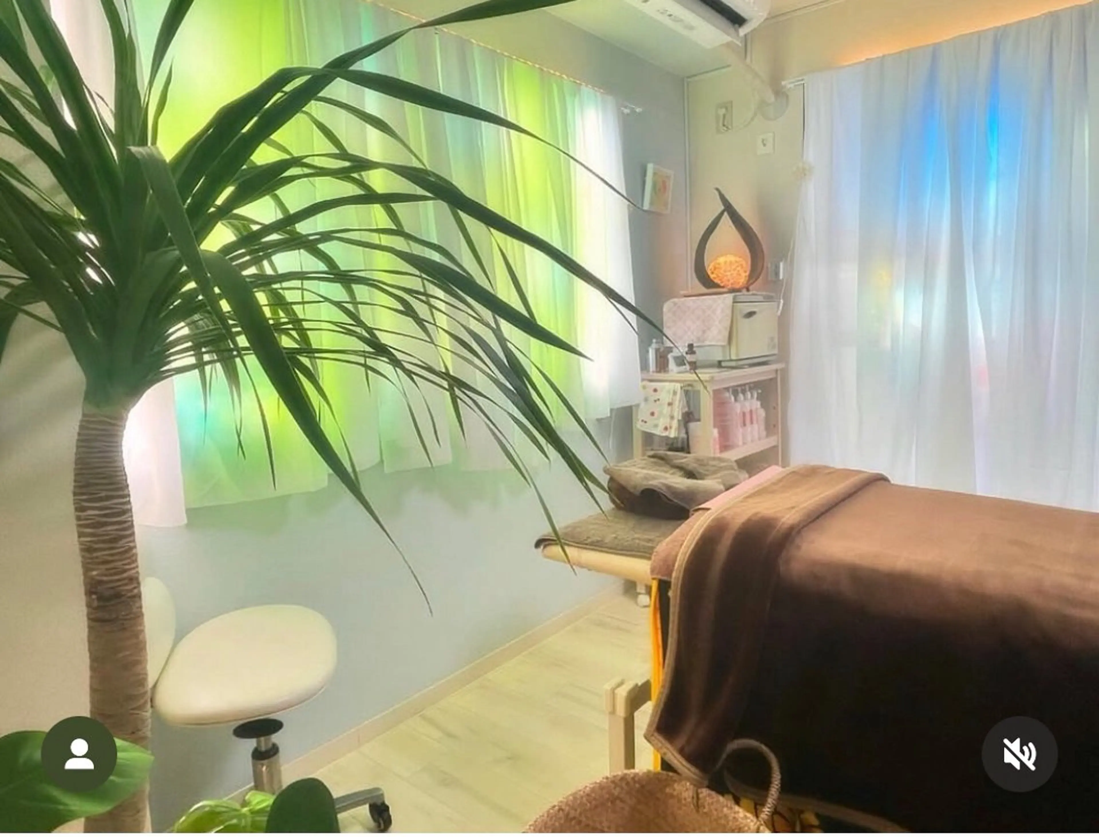 フェイシャルマッサージの写真