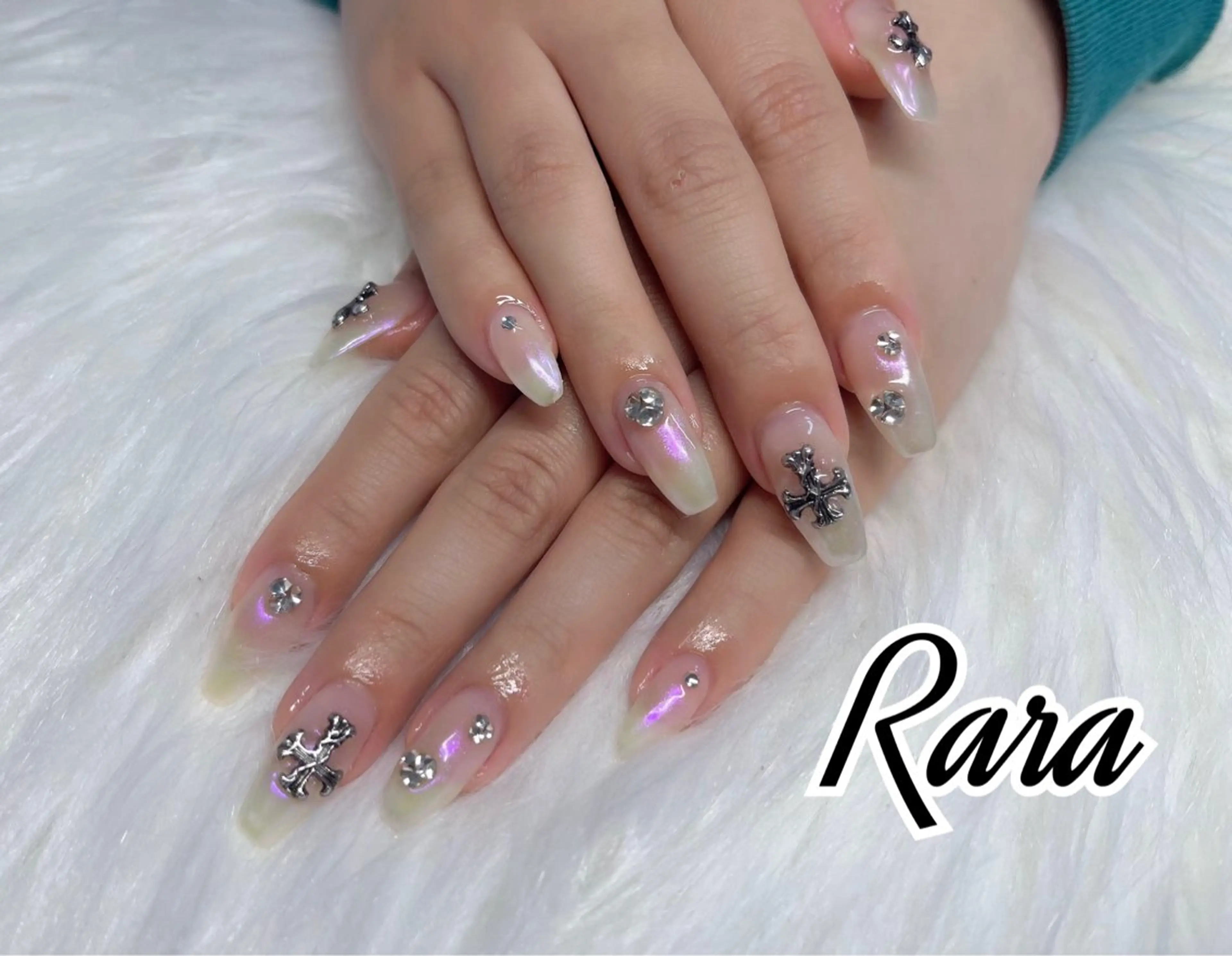 ネイル オーロラネイル Nail salon Raraのネイルデザイン