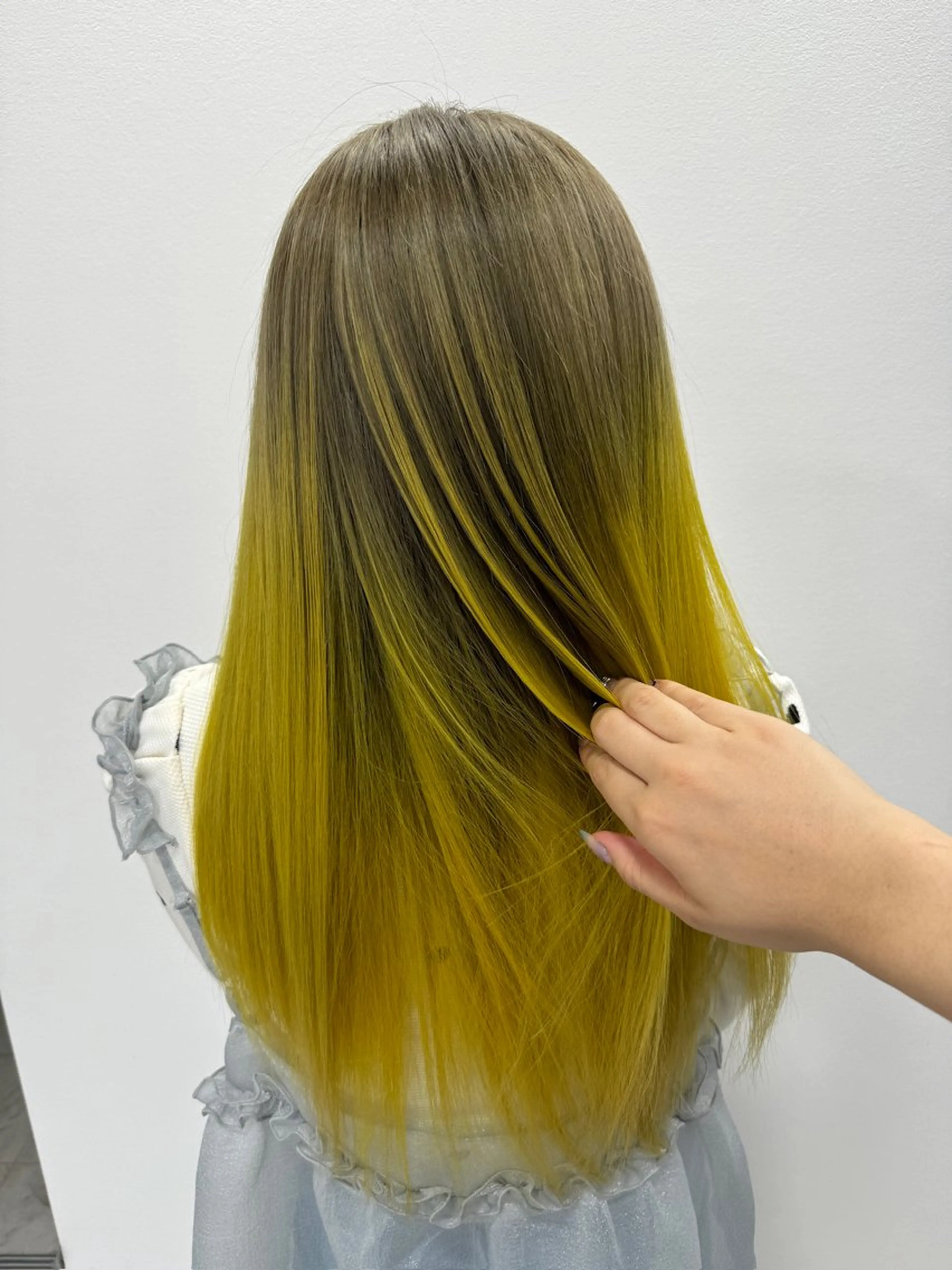 ロング カラー グラデーションカラー カット ヘアカラー トリートメント ヒラガカナ▼ ECLAT HAIRのヘアスタイル