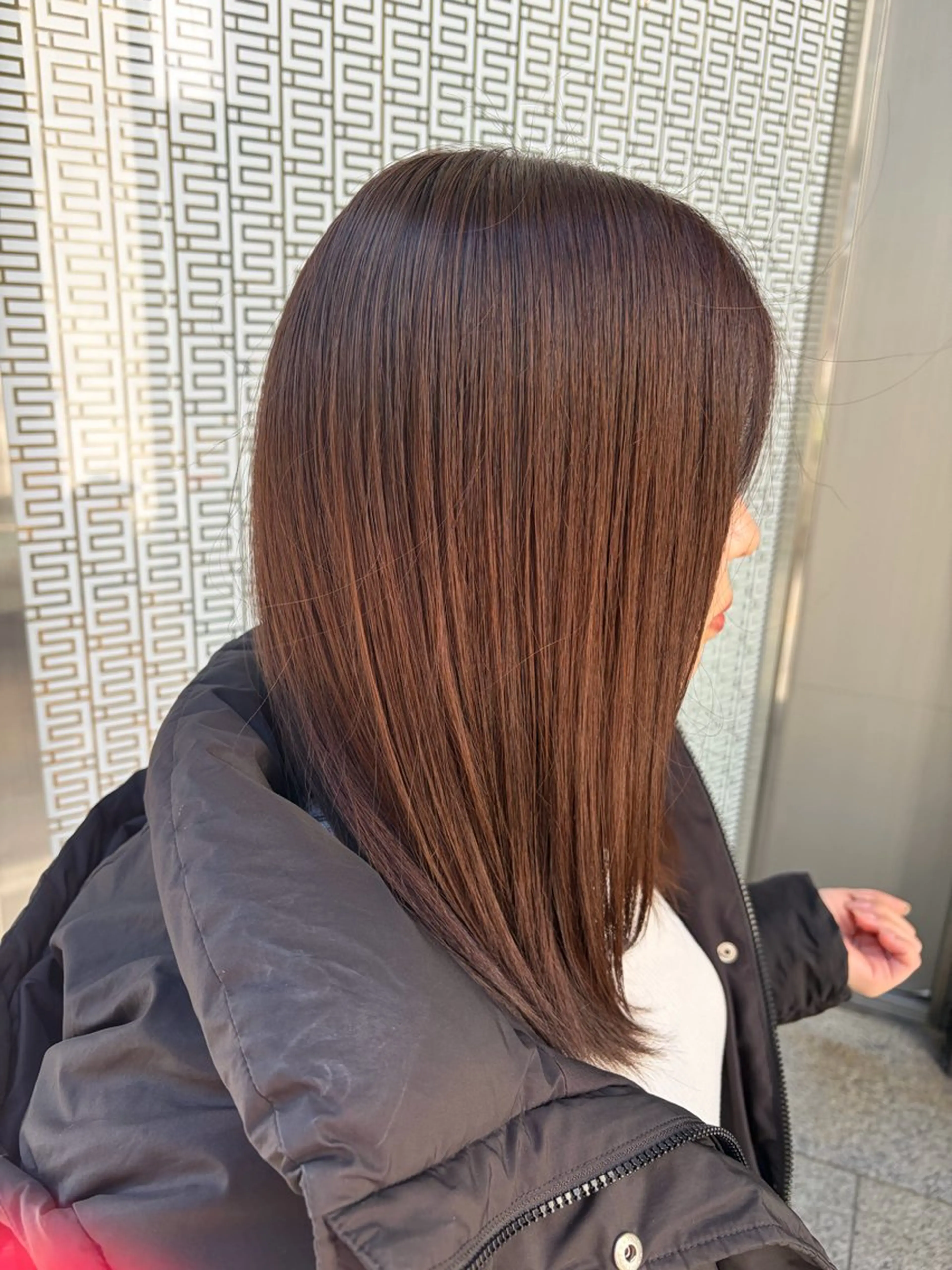 セミロング カラー earth銀座 青山🩵のヘアスタイル