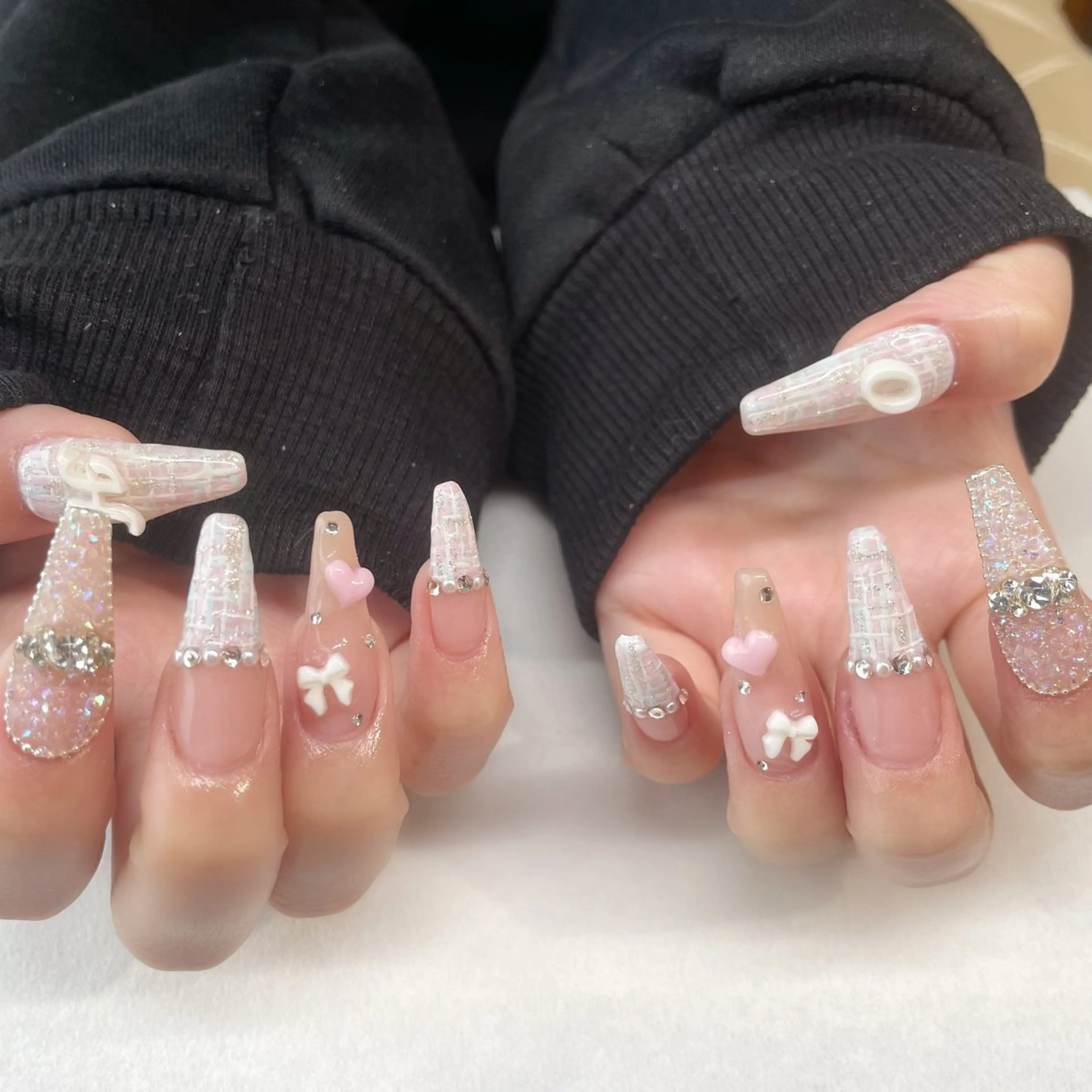 ネイル ハンドネイル 💎🐰 saki. m 🐰💎のネイルデザイン