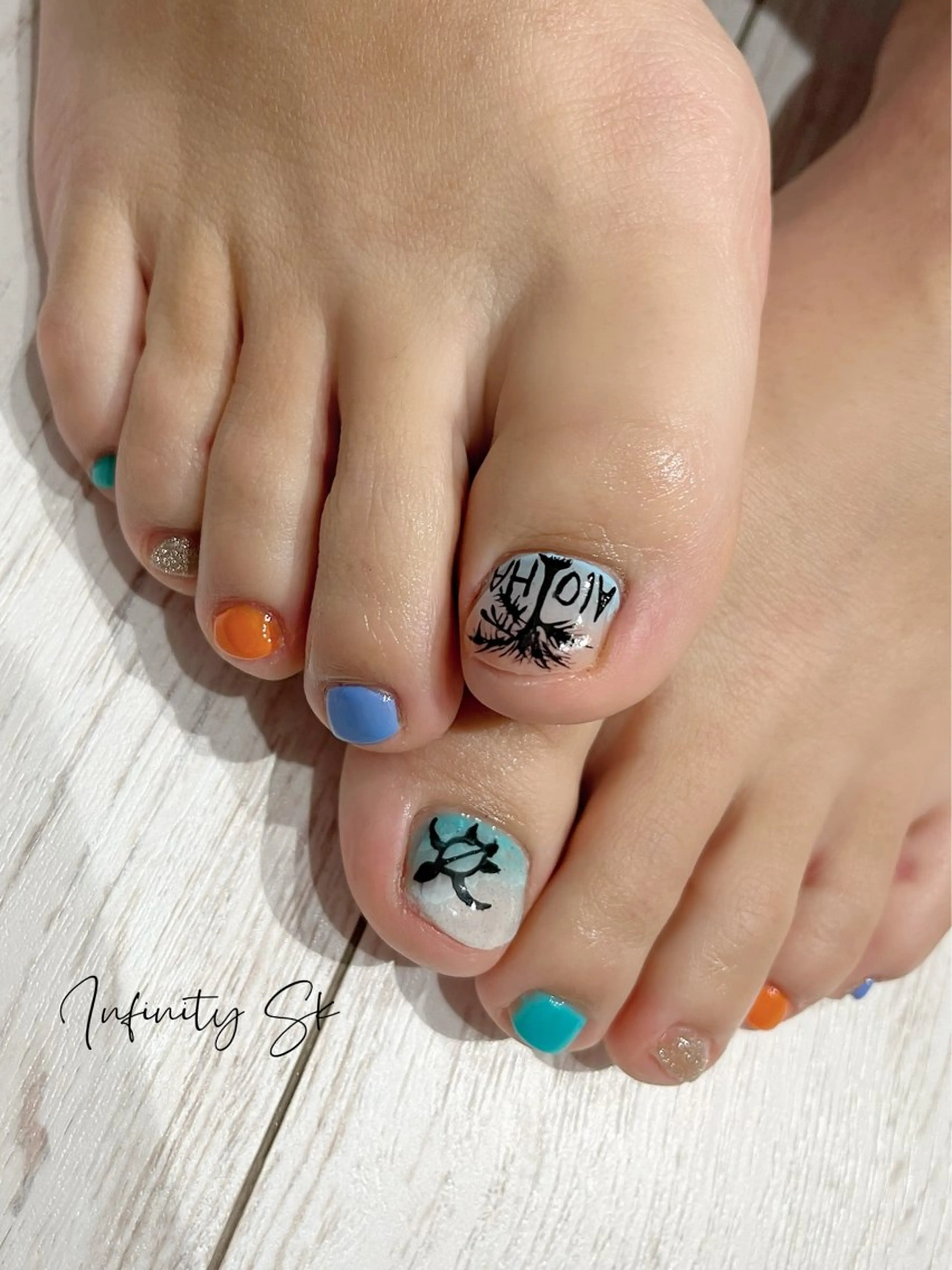 ネイル フットネイル 夏ネイル infinity skyのネイルデザイン