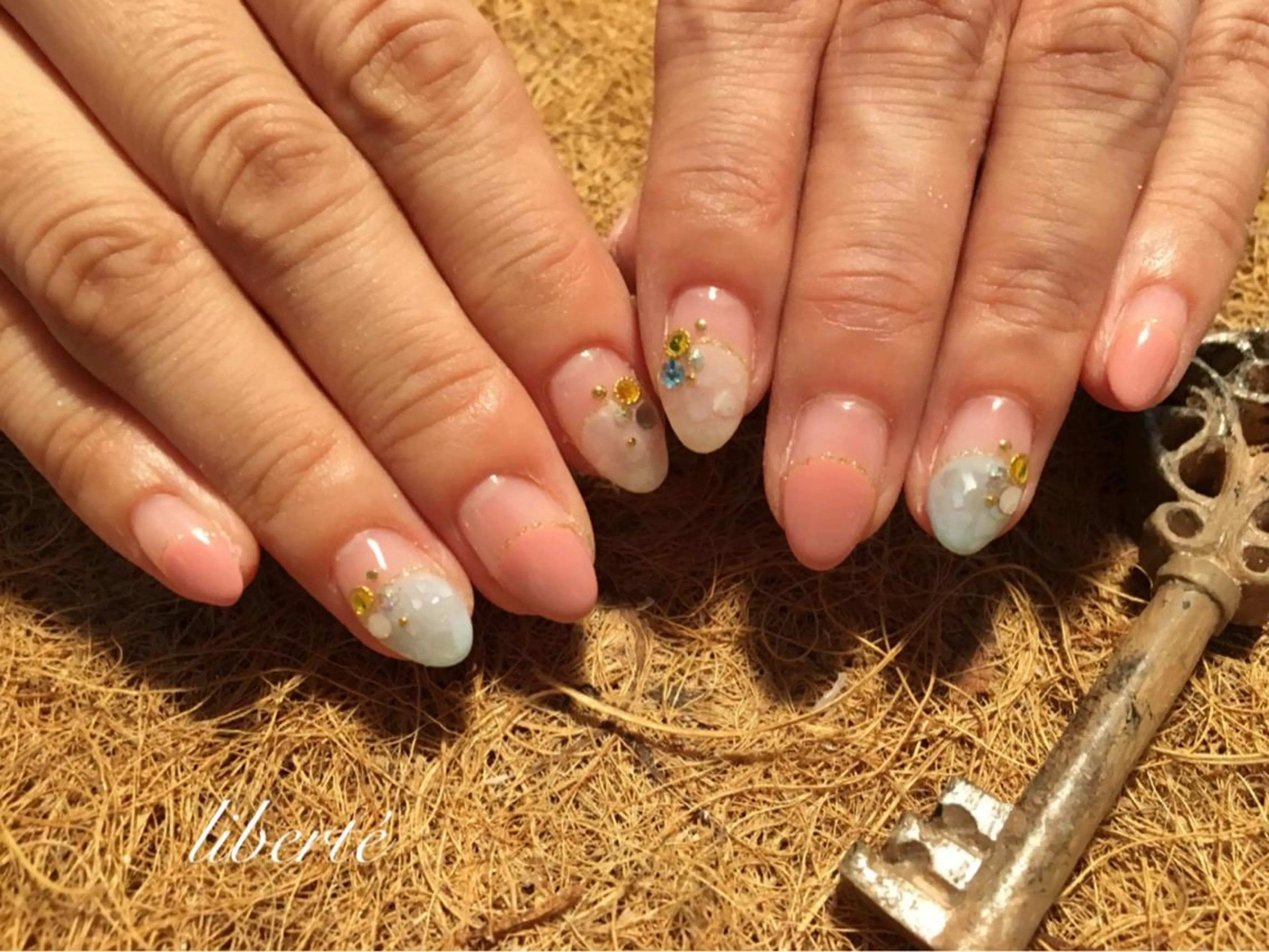 ネイル liberté (リベルテ)のネイルデザイン