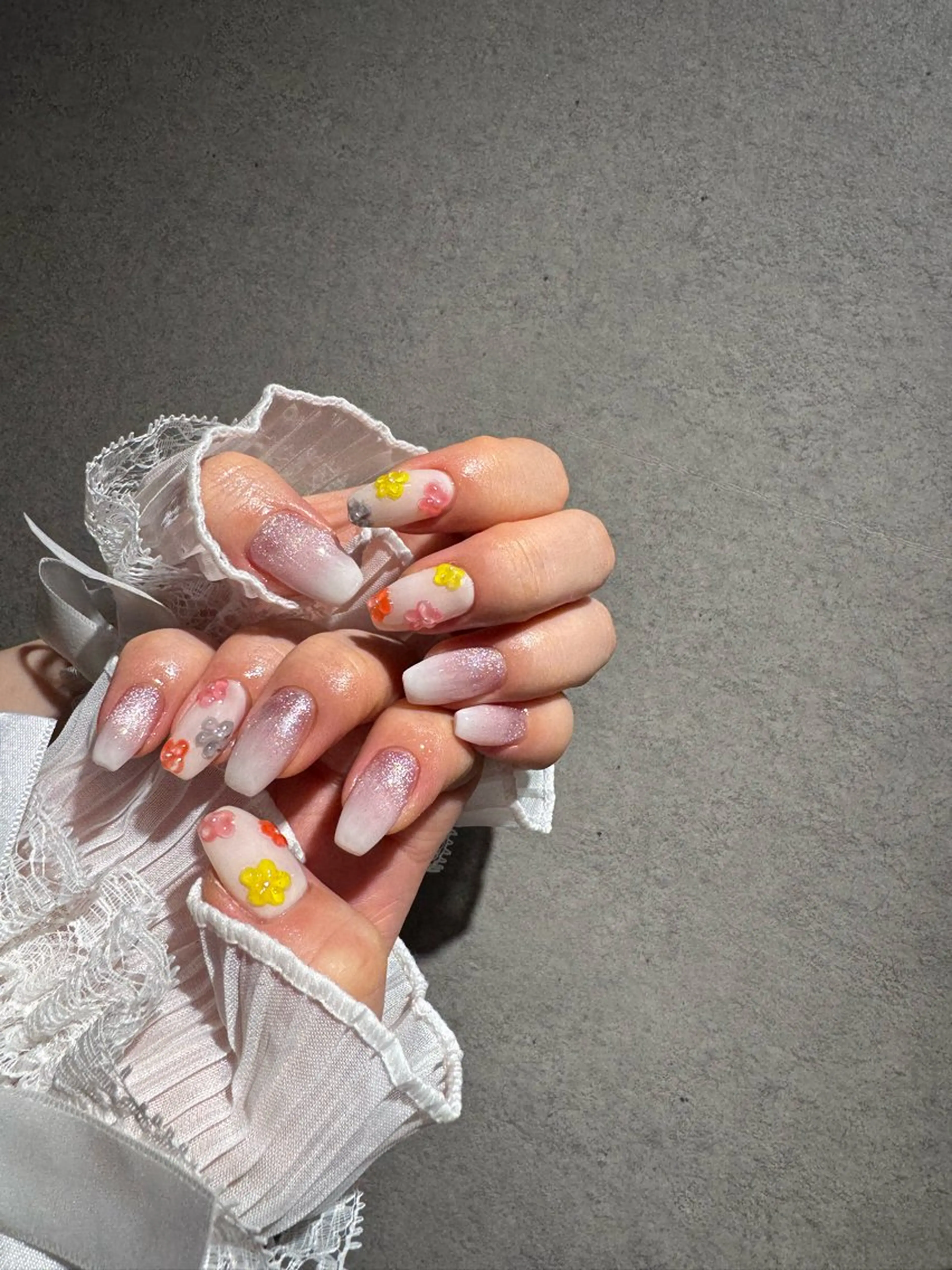 ネイル I-nailロング /ワンホン/キラキラのネイルデザイン