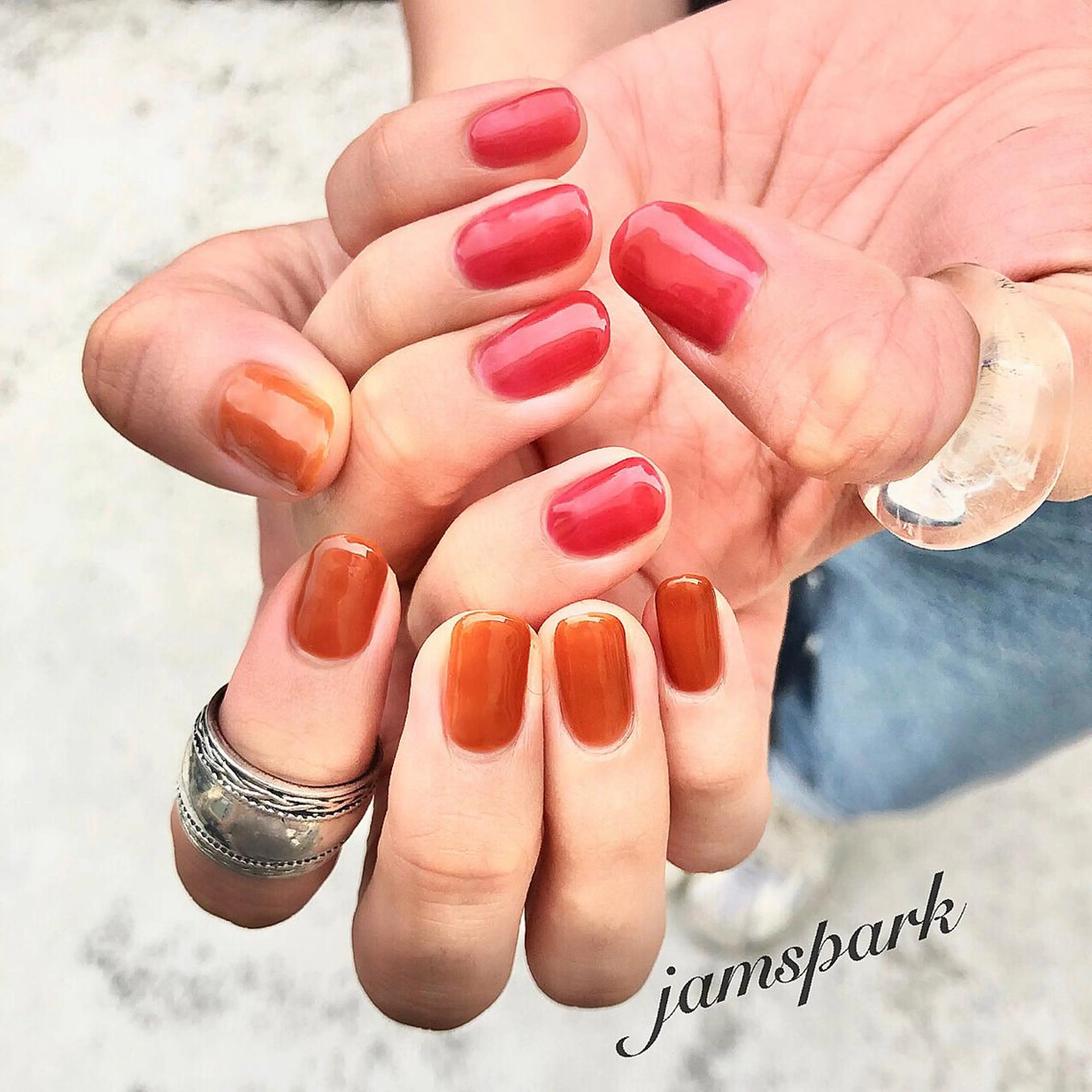 ネイル ブラウン ワンカラーネイル 赤色 ハンドネイル jamspark ✨のネイルデザイン