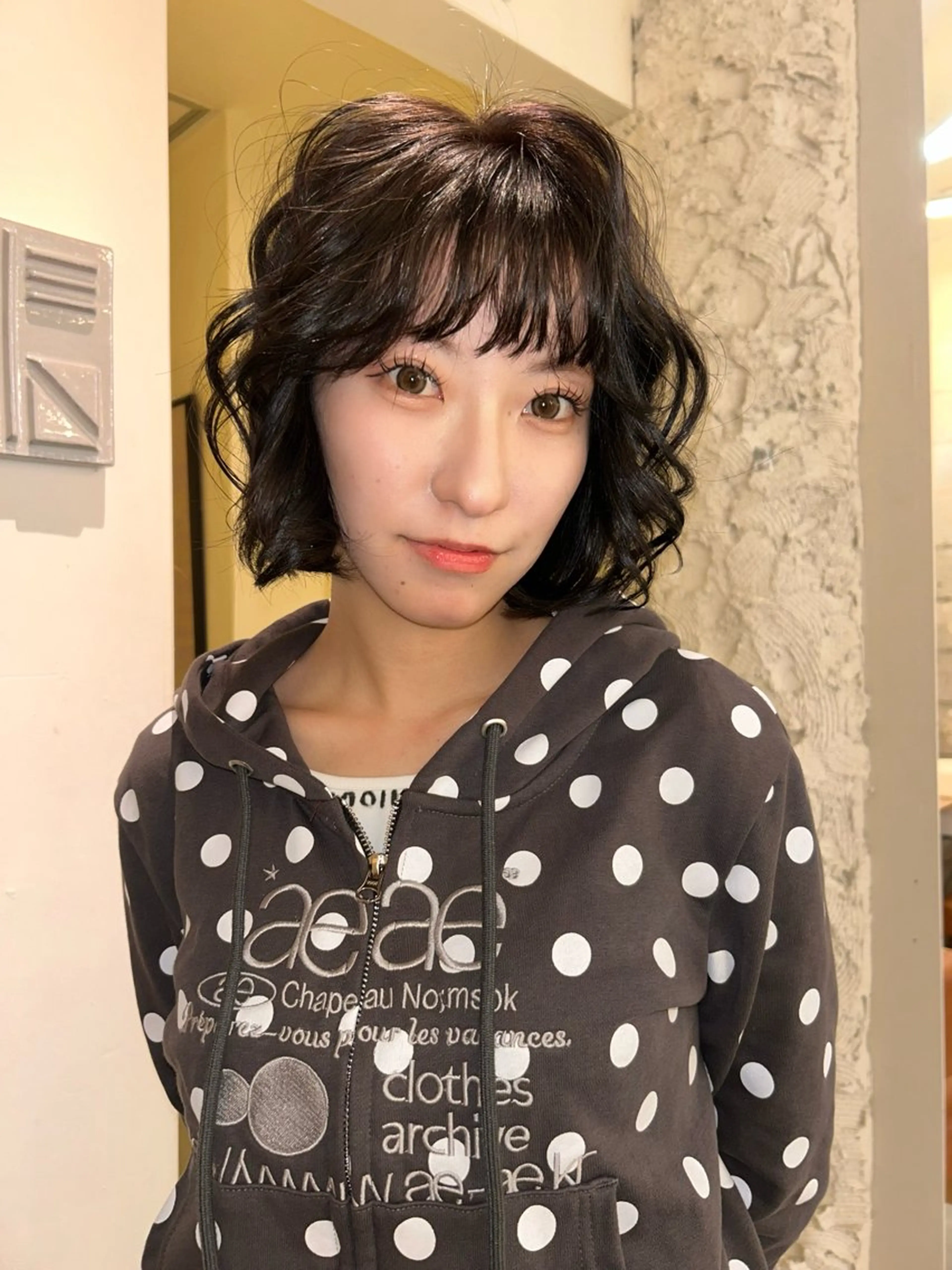 ミディアム カラー ヘアカラー Yaya ヤヤ / HACO+のヘアスタイル