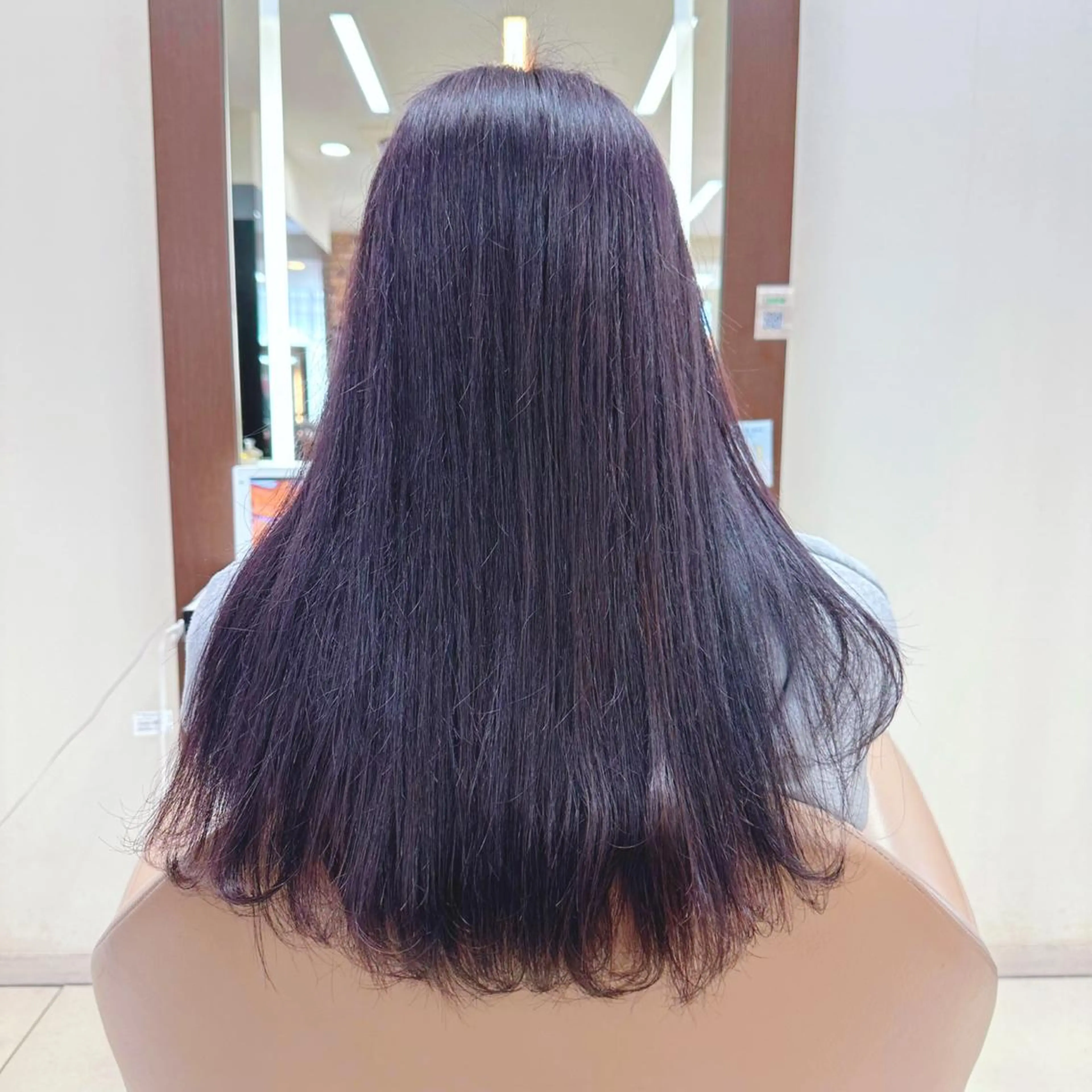 ロング カラー ヘアカラー メンズ特化 センターパート特化のヘアスタイル