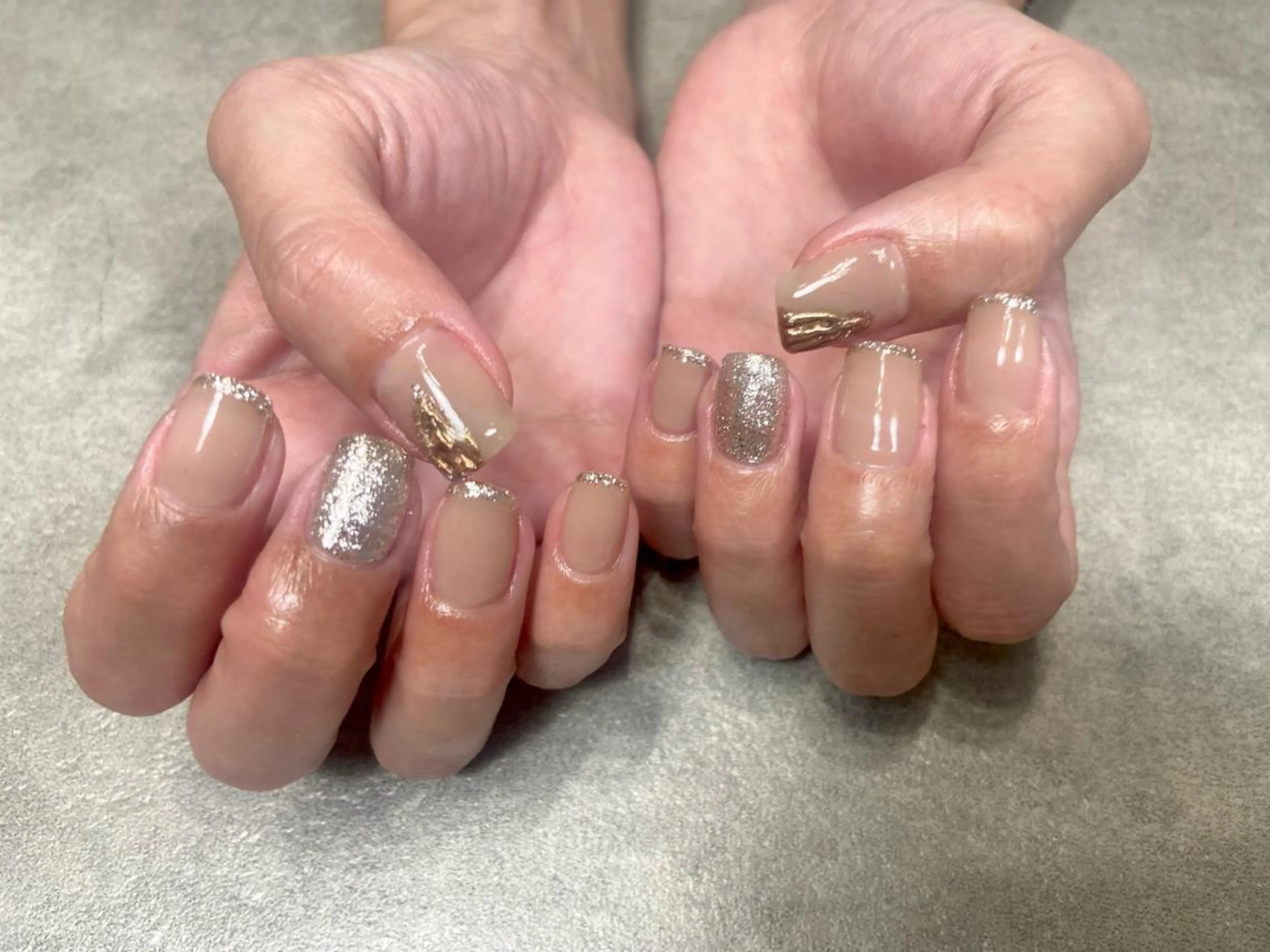 ネイル キラキラネイル salon de oct.のネイルデザイン