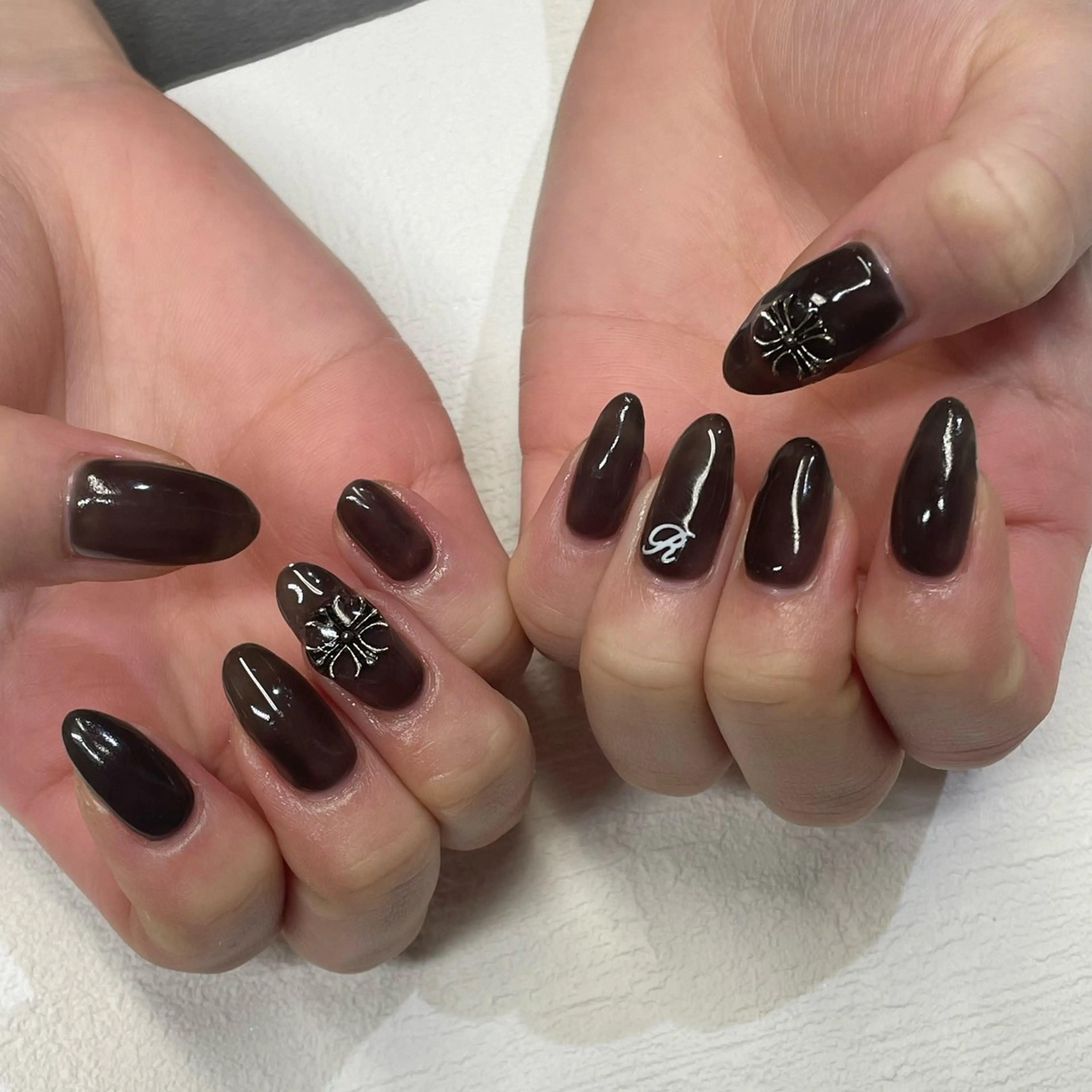 ネイル ハンドネイル Ada立川店🫧宮田 美桜のネイルデザイン