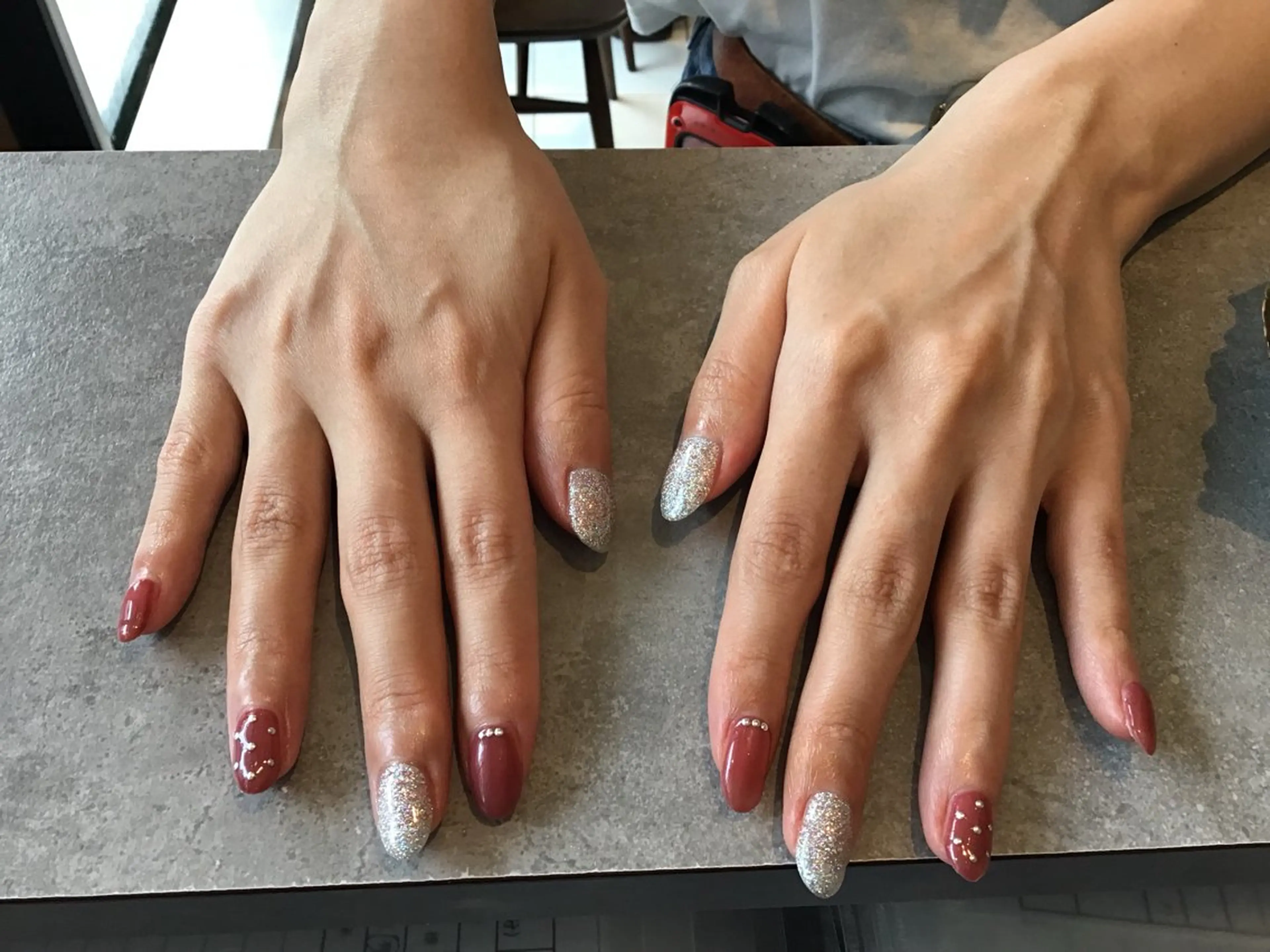 ネイル ハンドネイル Nest 蜂谷のネイルデザイン