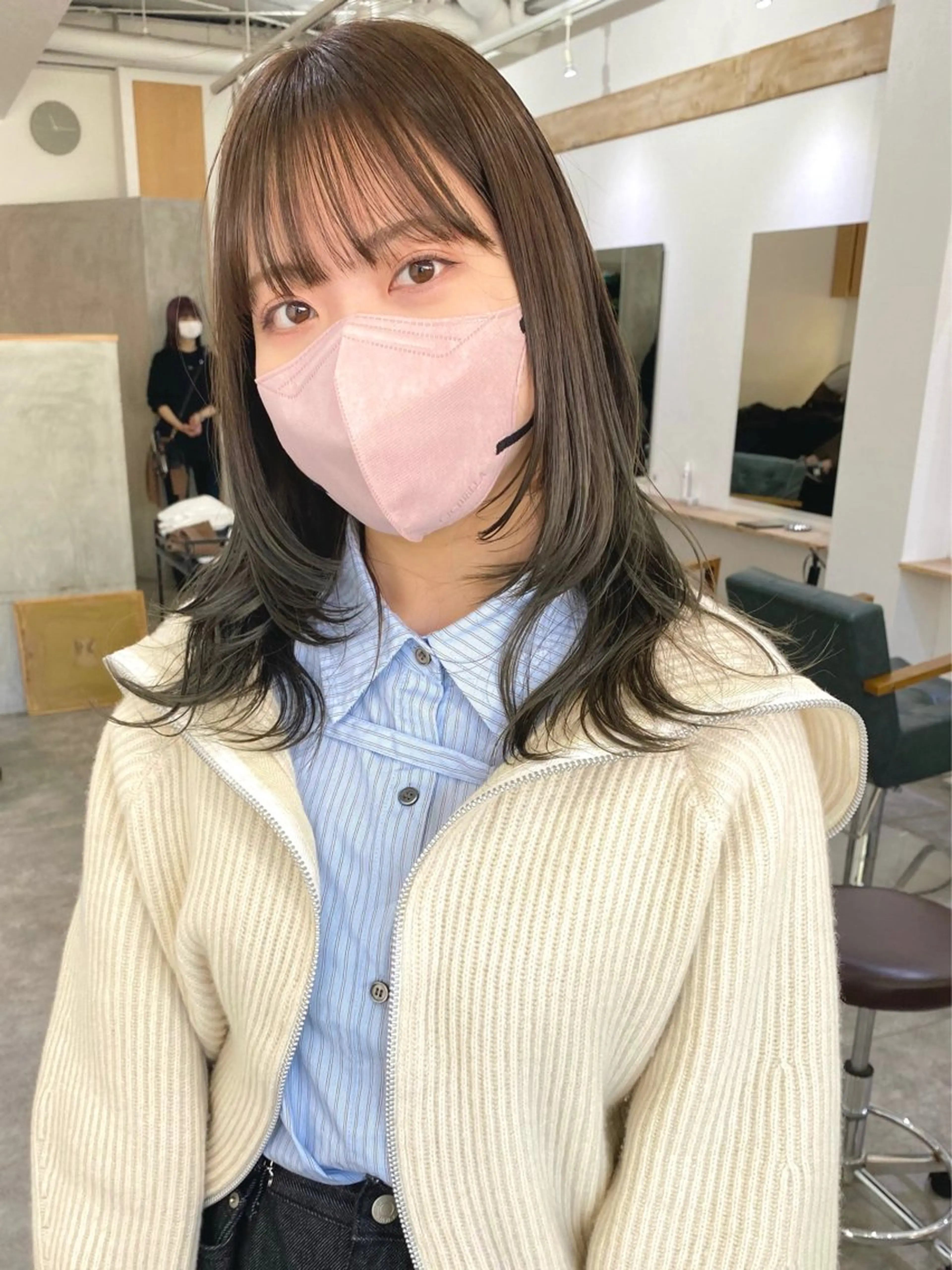 セミロング カラー レイヤーカット 森貴裕/ベージュ/ パーマ/オリーブのヘアスタイル