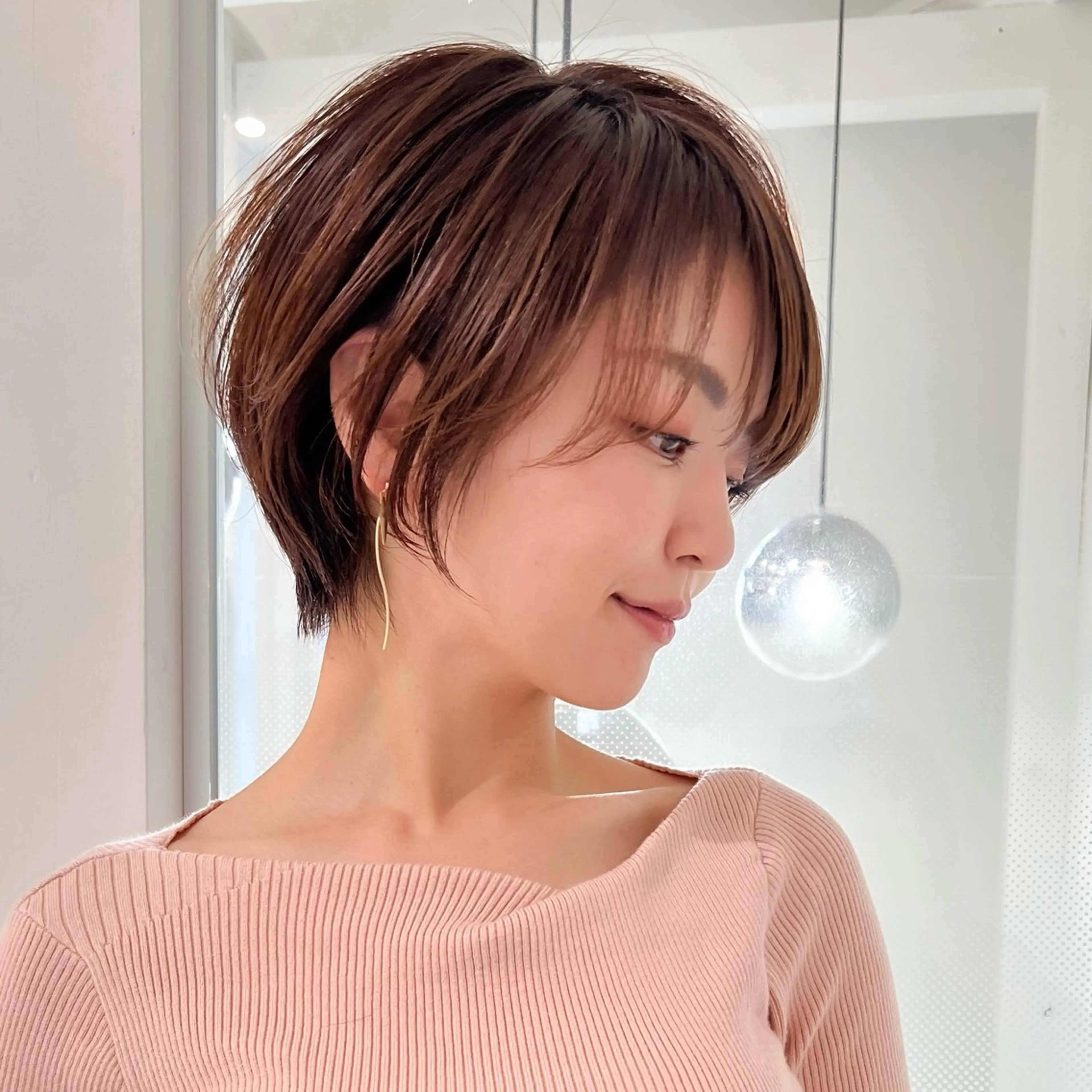 ショート 🫒オリーブカラー/ みづき/パーマ🤍のヘアスタイル