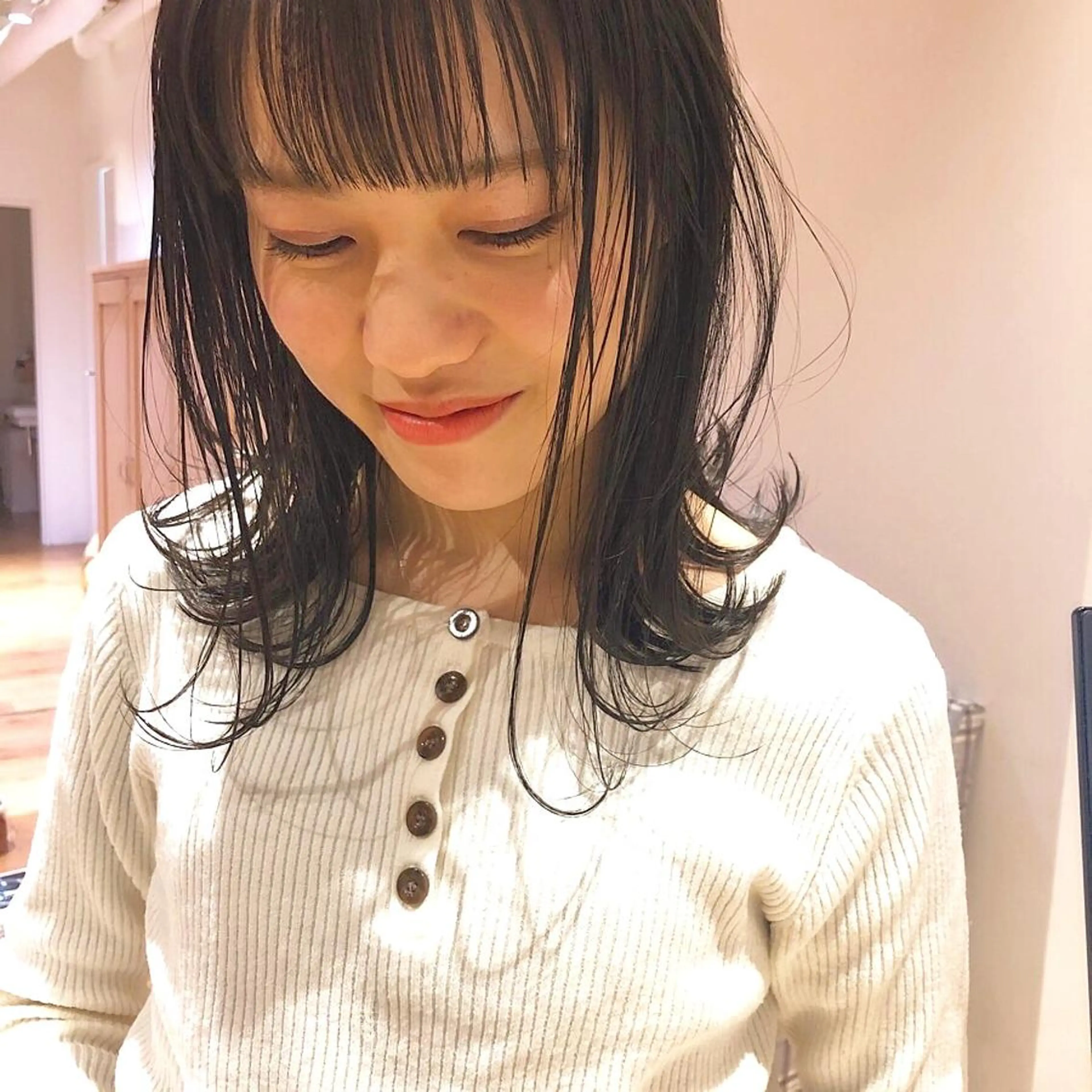 ミディアム カラー 美容室Violet所属・伊藤 ひかりのヘアスタイル