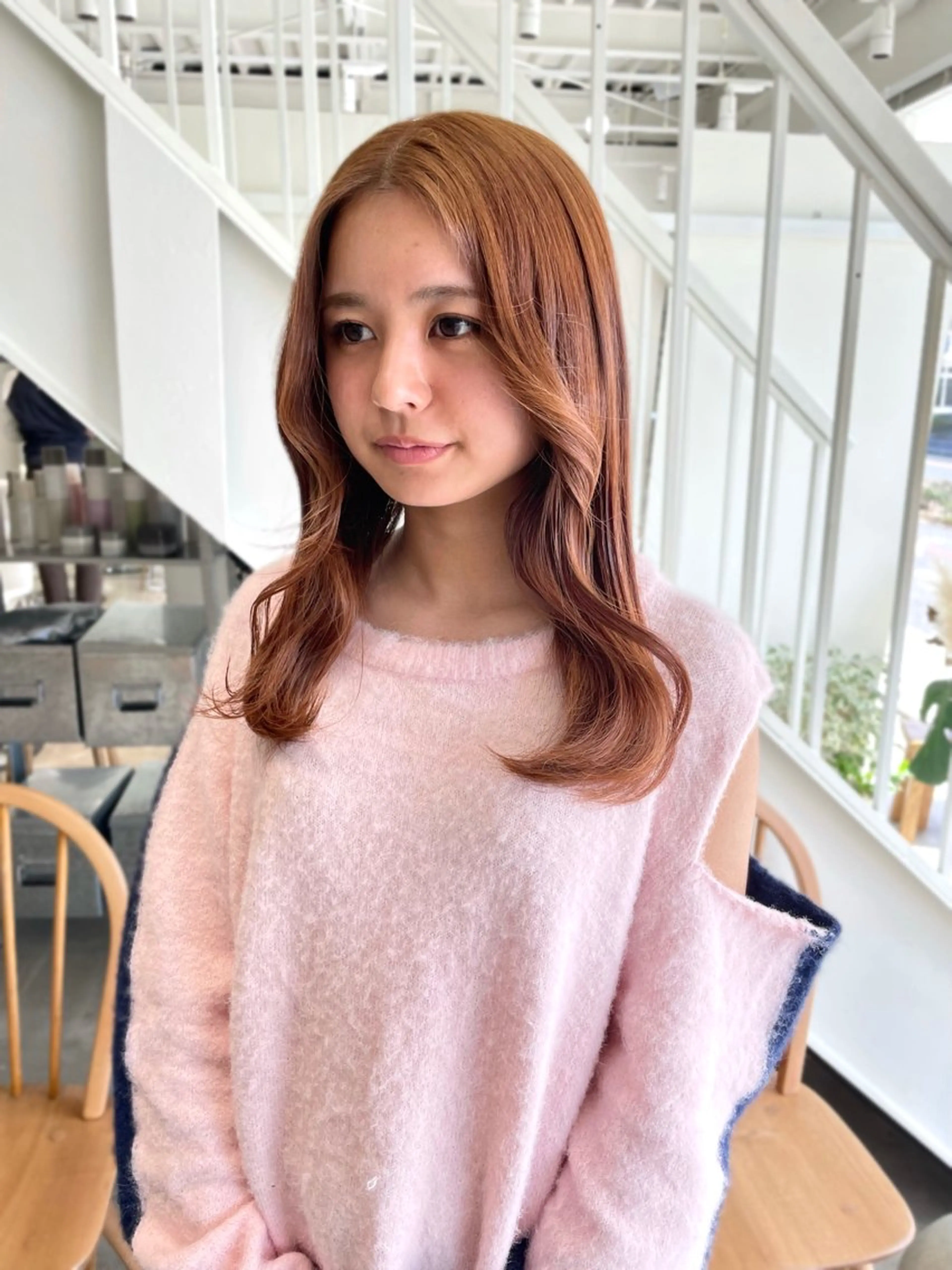 ロング カラー ヘアカラー 林 千聖のヘアスタイル