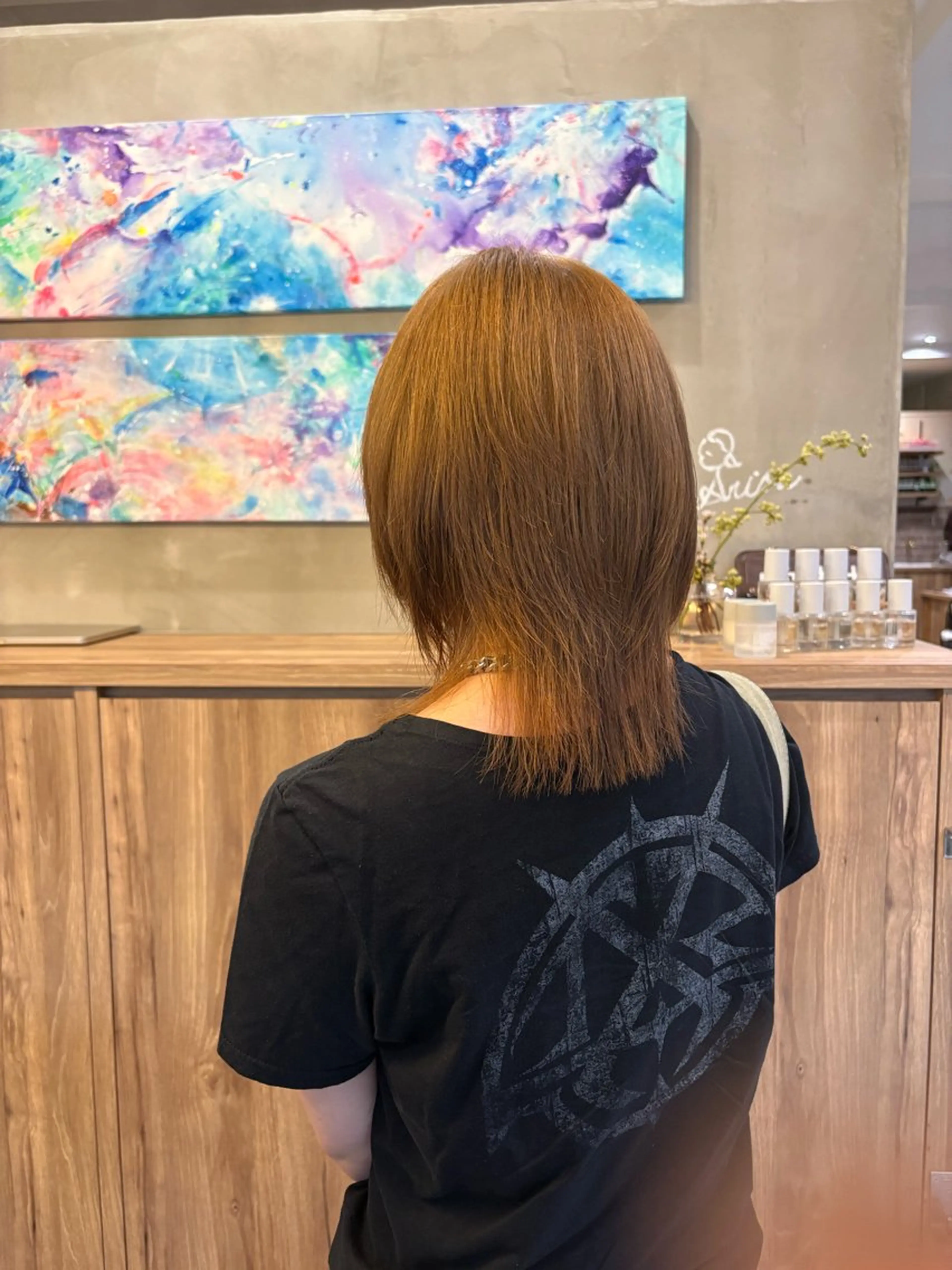 ショート ヘアカラー teto コハルのヘアスタイル
