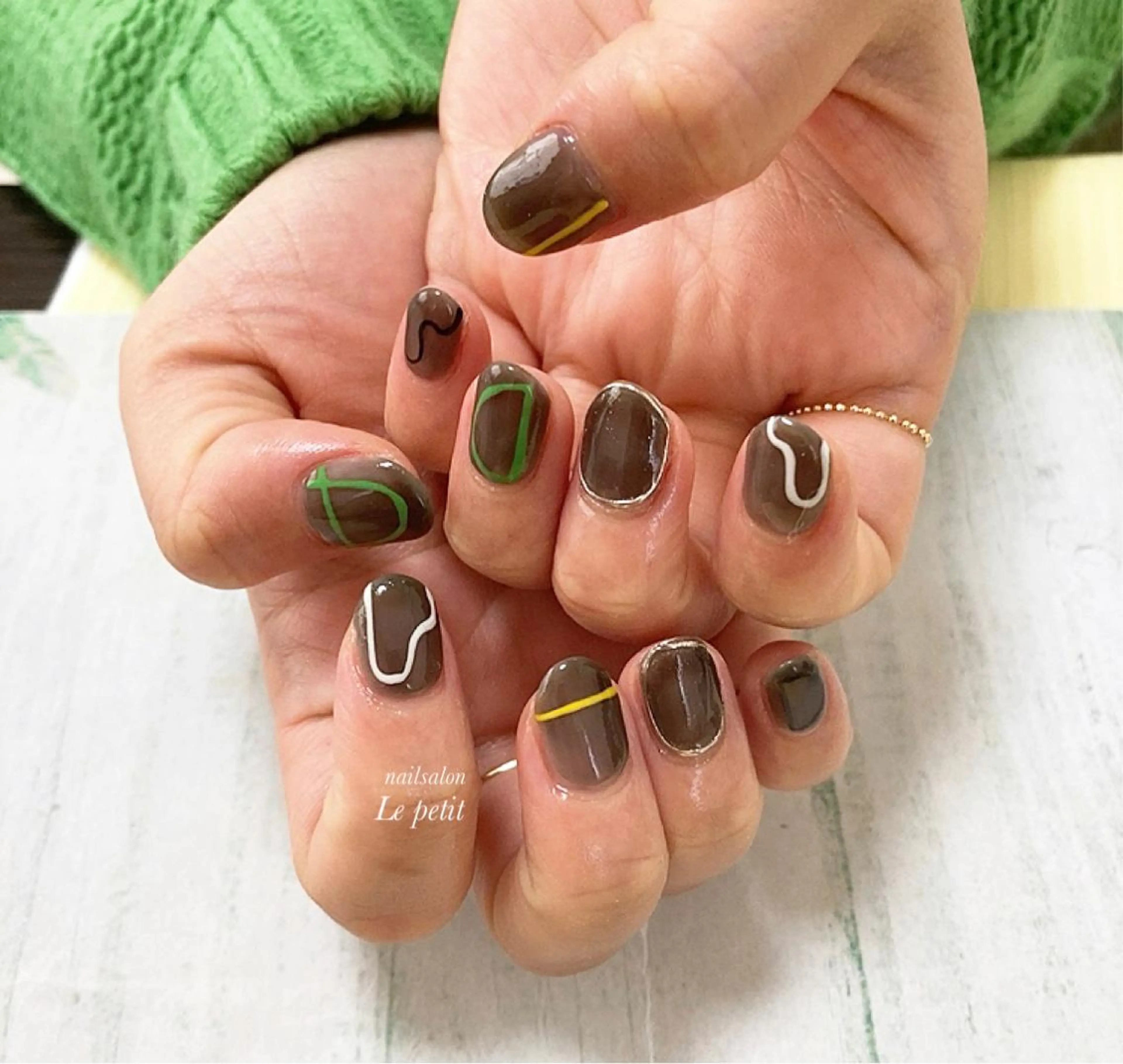 ネイル 石野 広佳のネイルデザイン