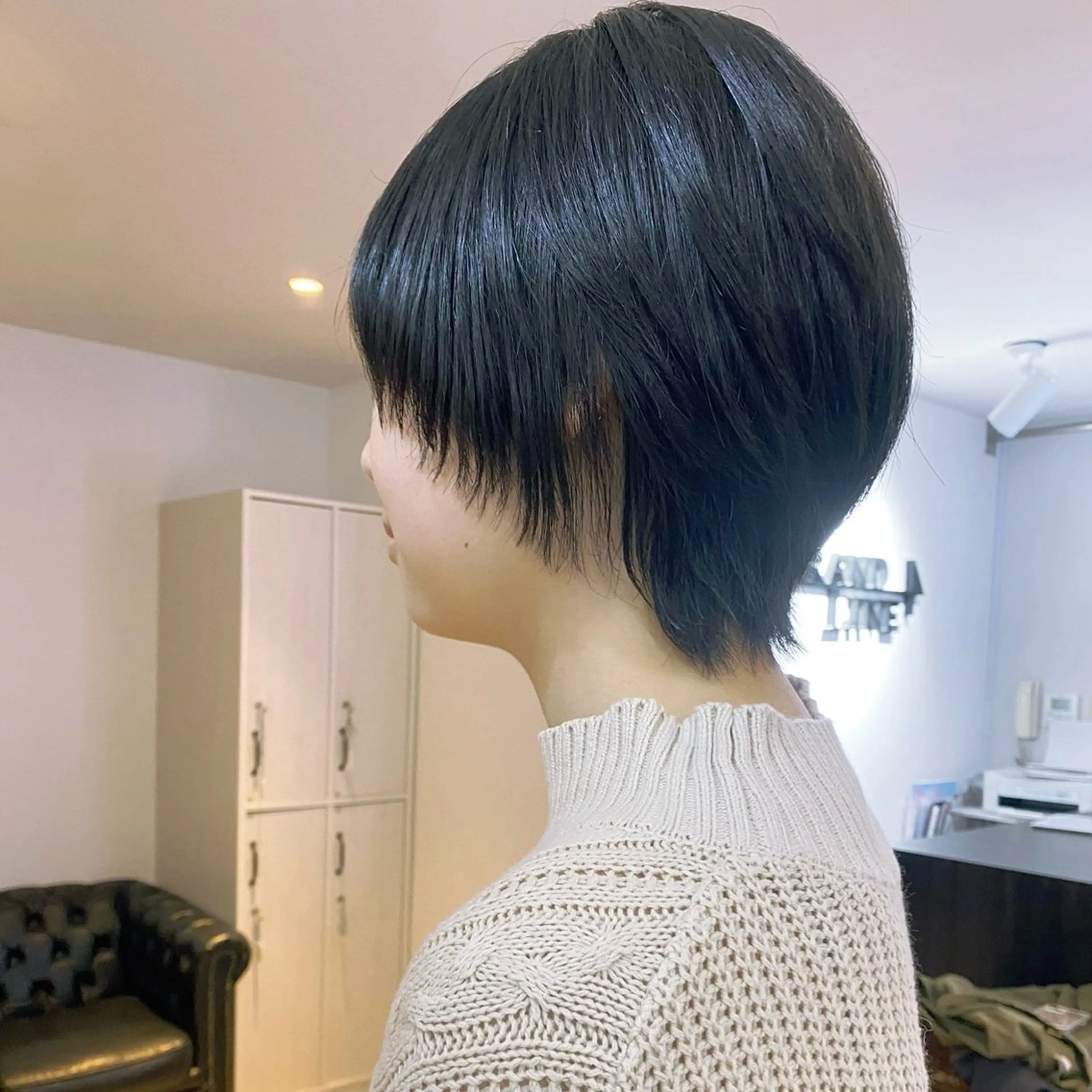 ショート 友田 千栄のヘアスタイル