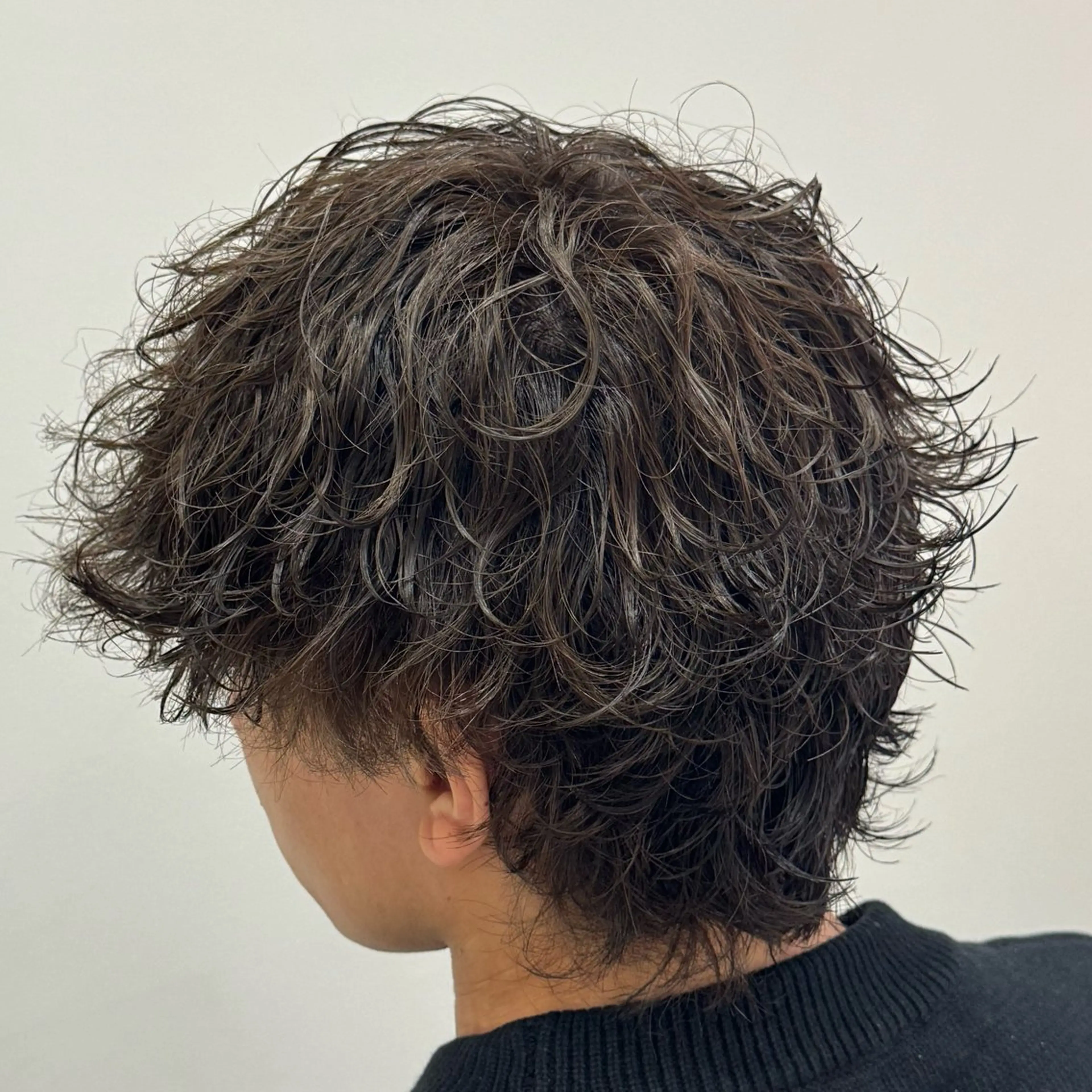 【トレンド先取り】¥14000→¥8900🔥トレンドパーマ🔥+カット　メンズ限定の写真