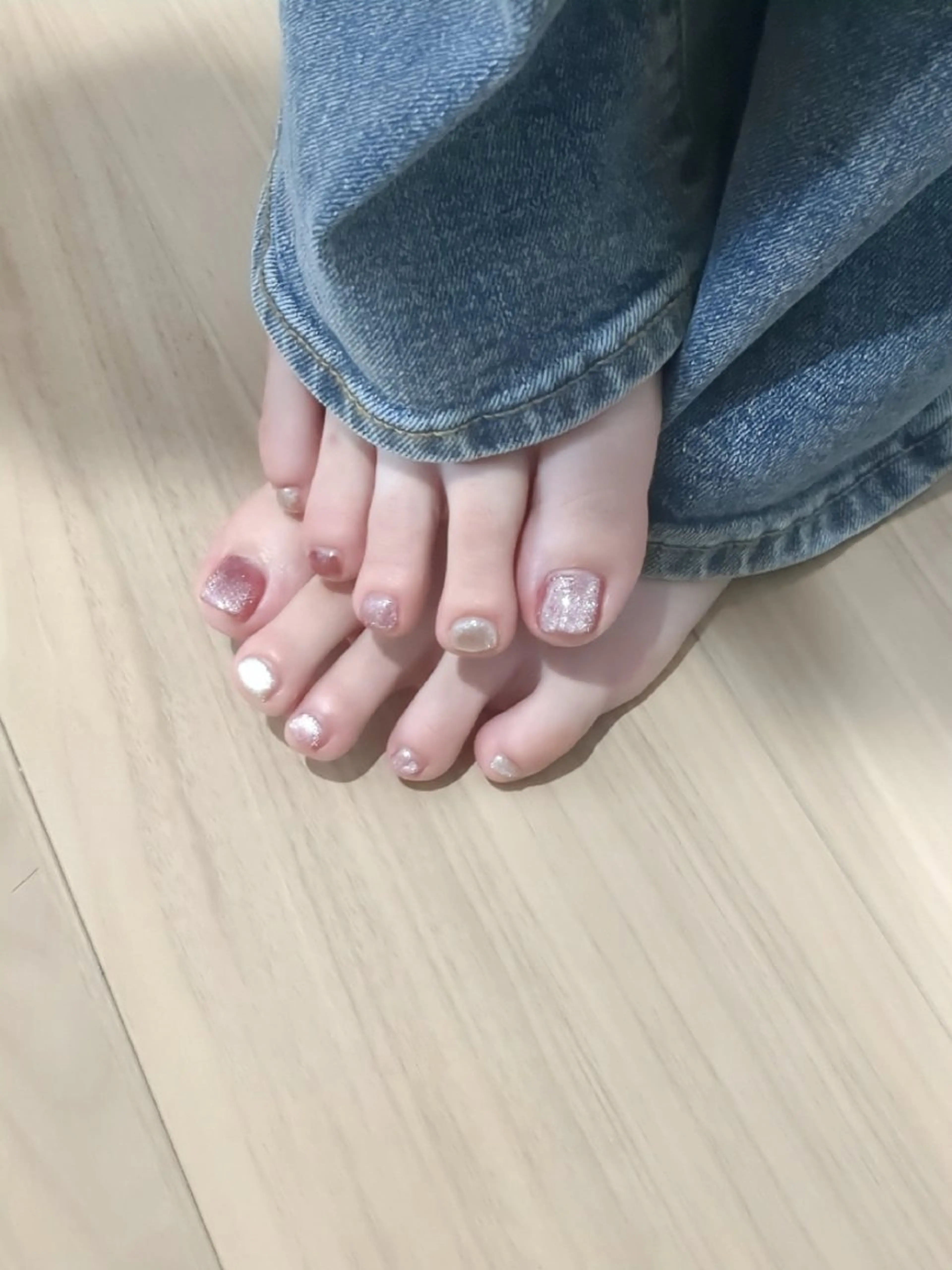 フットマグネットネイル✨✨シンプルネイル💅✨オフ込み💕の写真