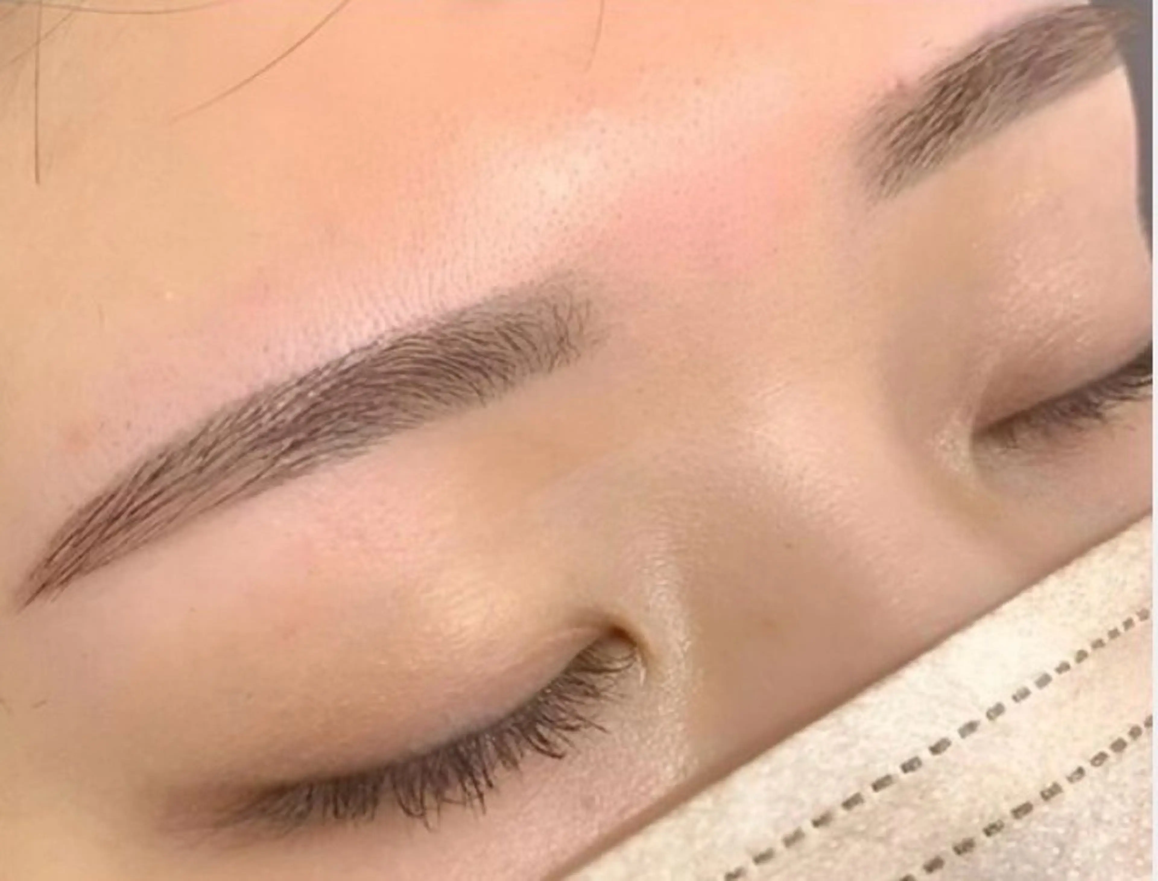 アイブロウ 小倉 Glow up Beauty丸の内店の眉毛・アイブロウイメージ