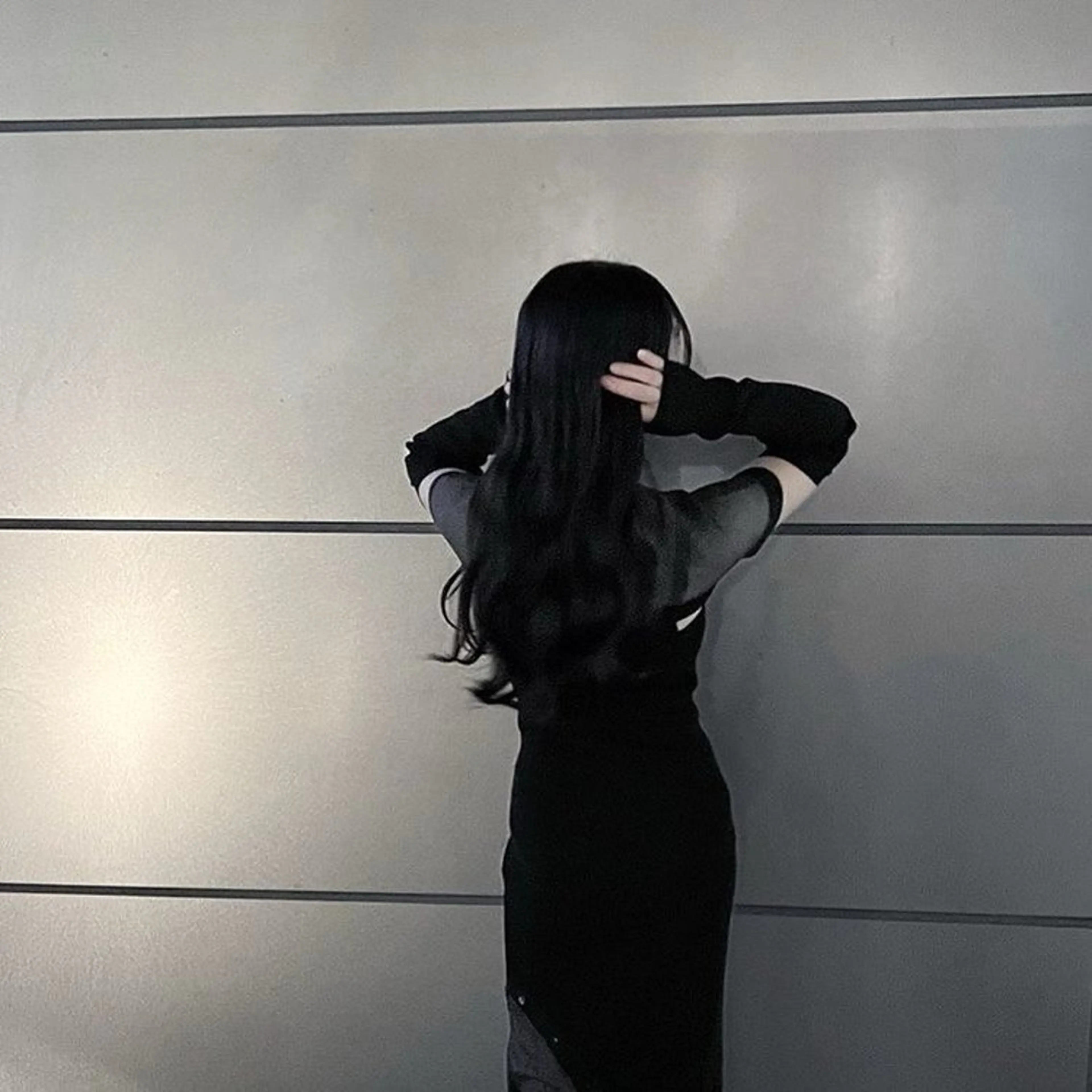 ロング カラー ヘアアレンジ 透け上品ハイトーン 職人ゆうと🤍のヘアスタイル