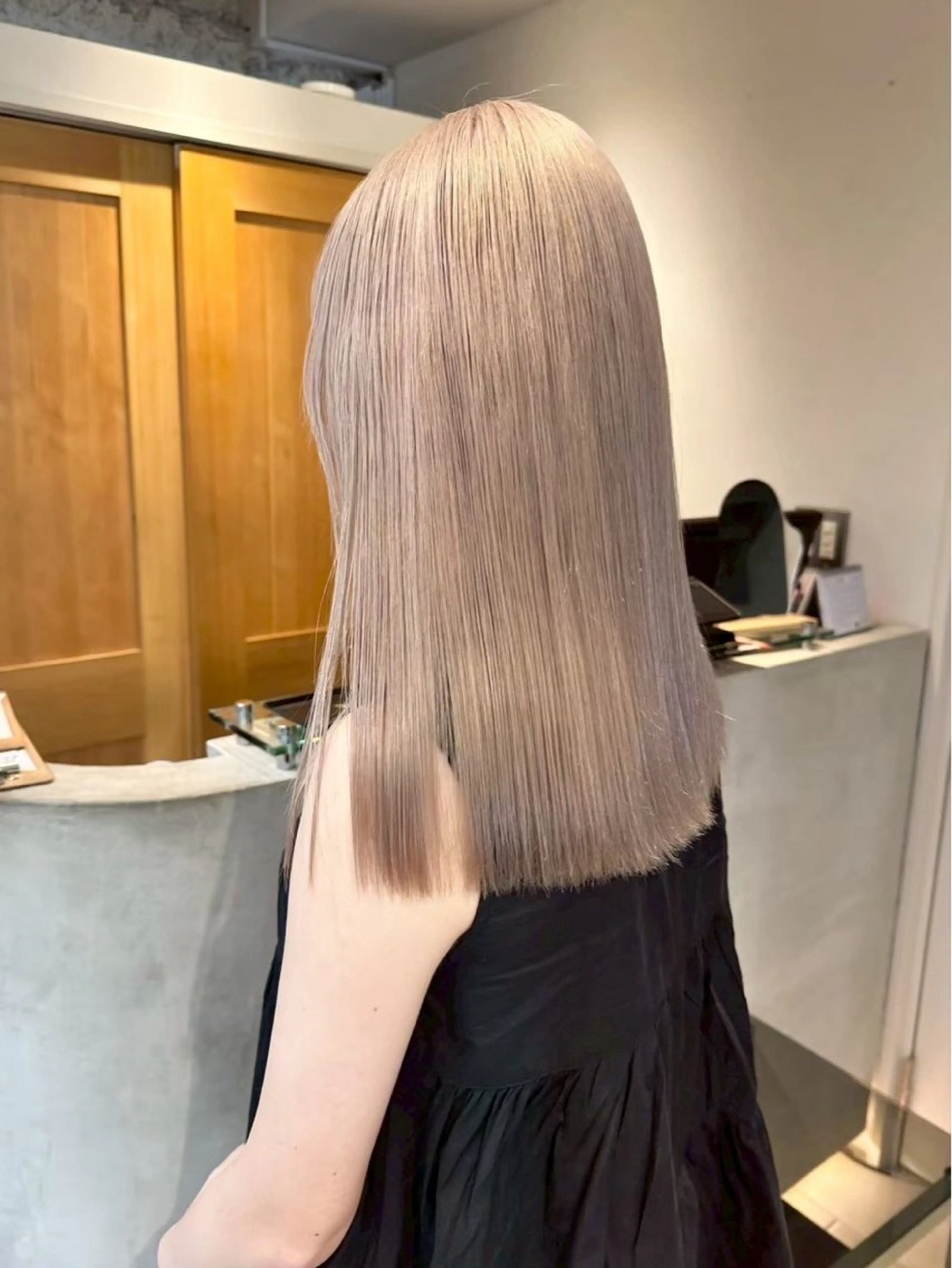 カラー 鈴木 珠奈のヘアスタイル