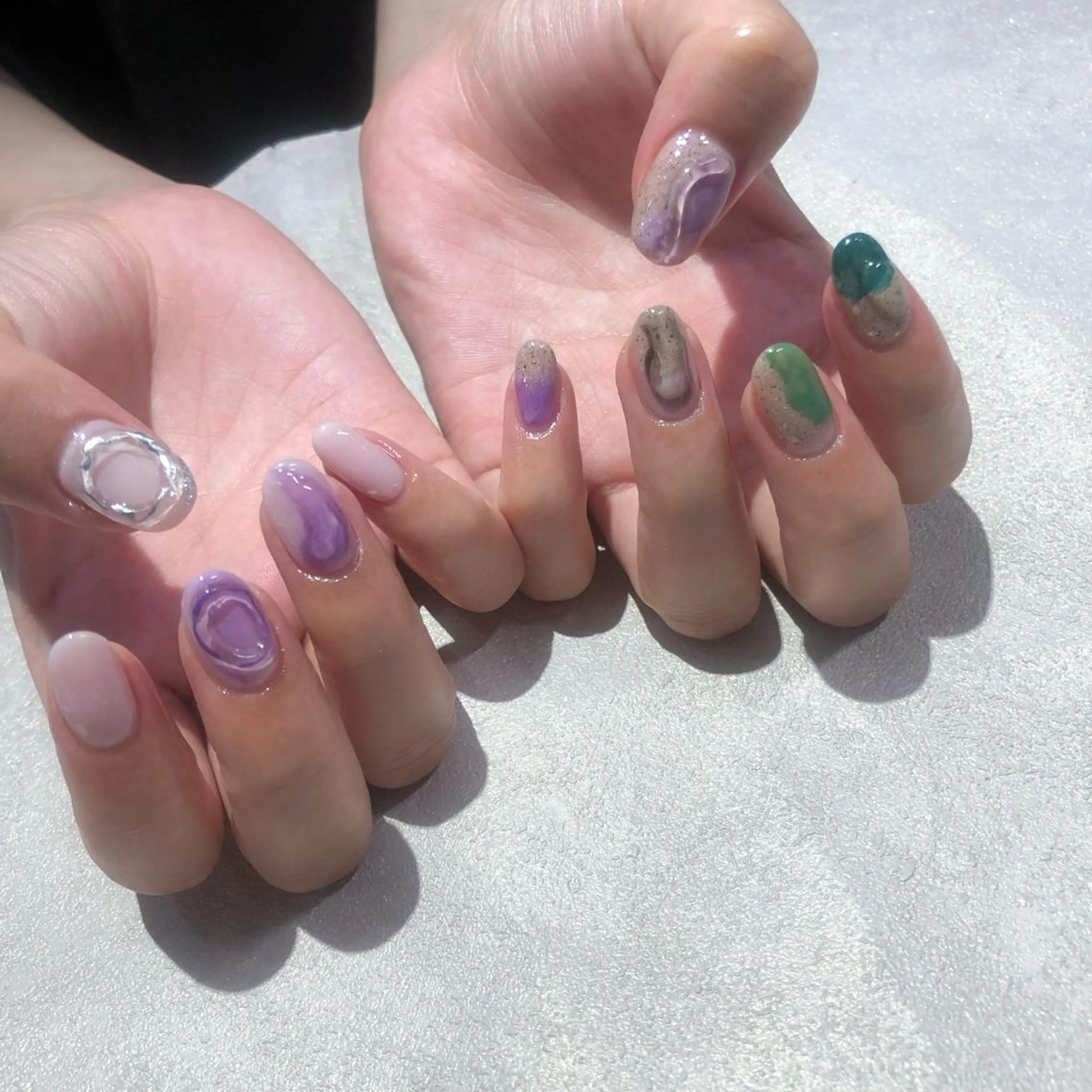 ネイル ハンドネイル フットネイル ハンドケア Nes.Nail所属・Miyagi Asamiのネイルデザイン