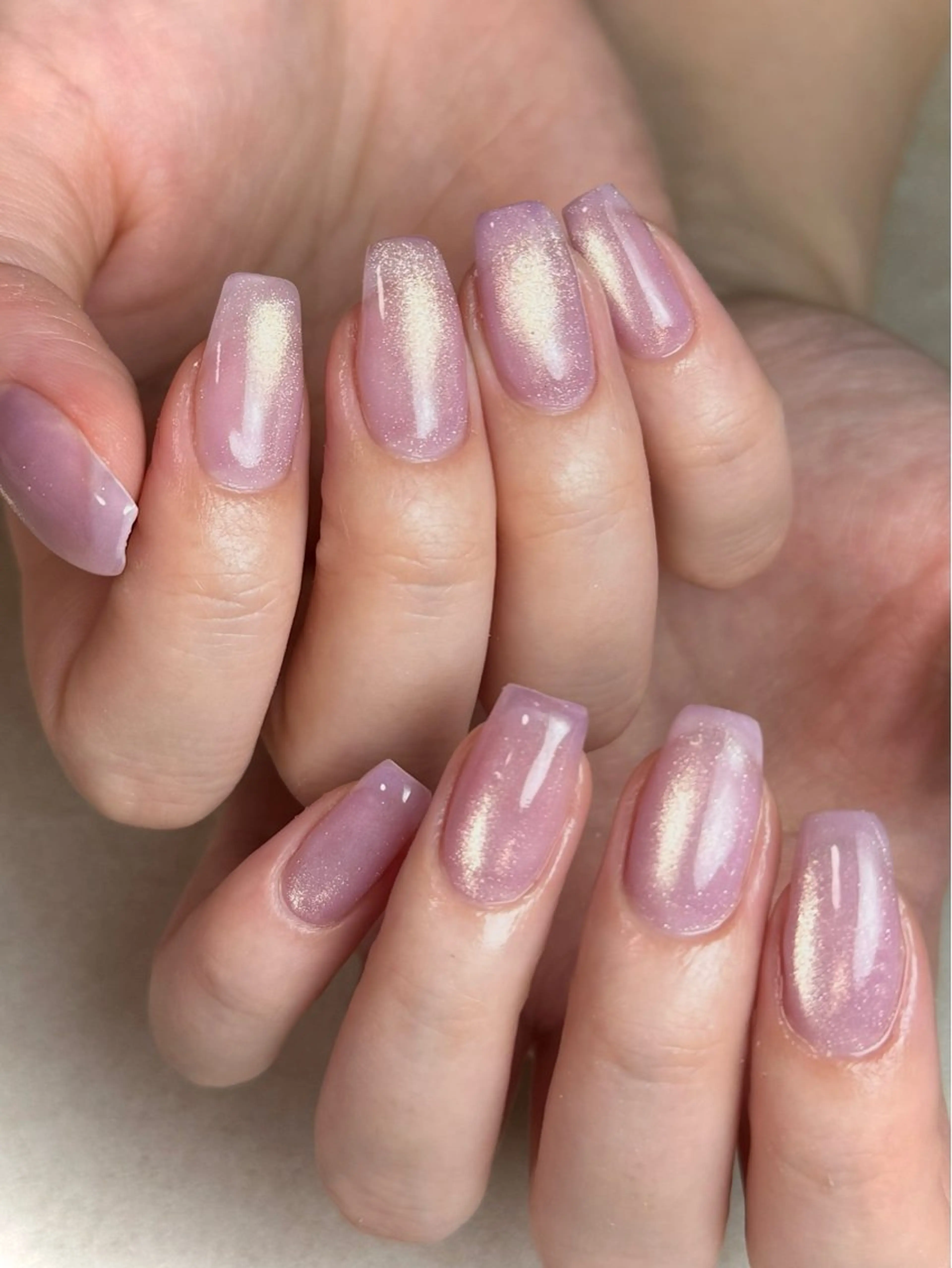 ミディアム ハンドネイル ✾ NailRoom Latina🌻💓のネイルデザイン