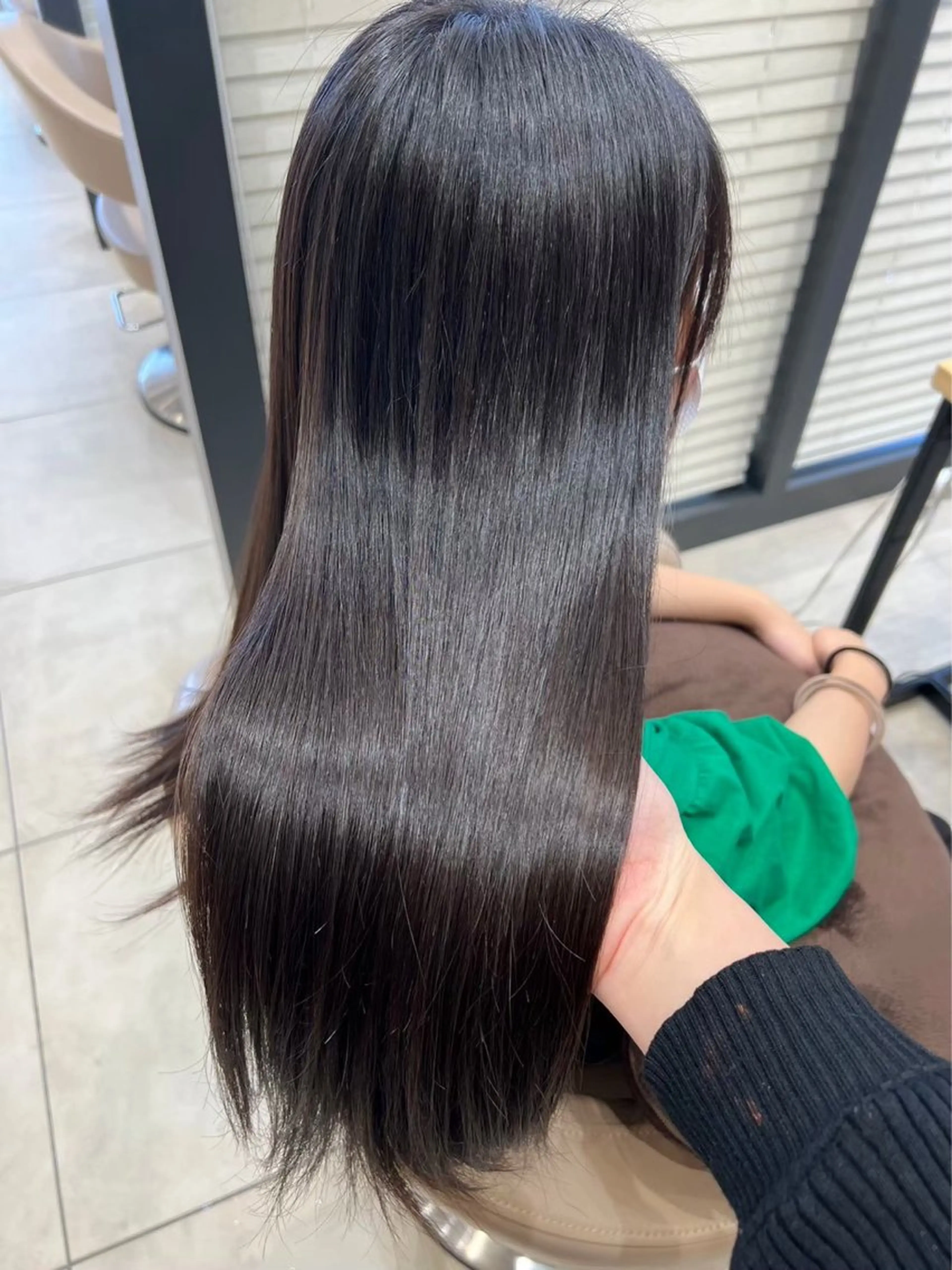 ロング earth南草津店所属・みなみ 🖤のヘアスタイル