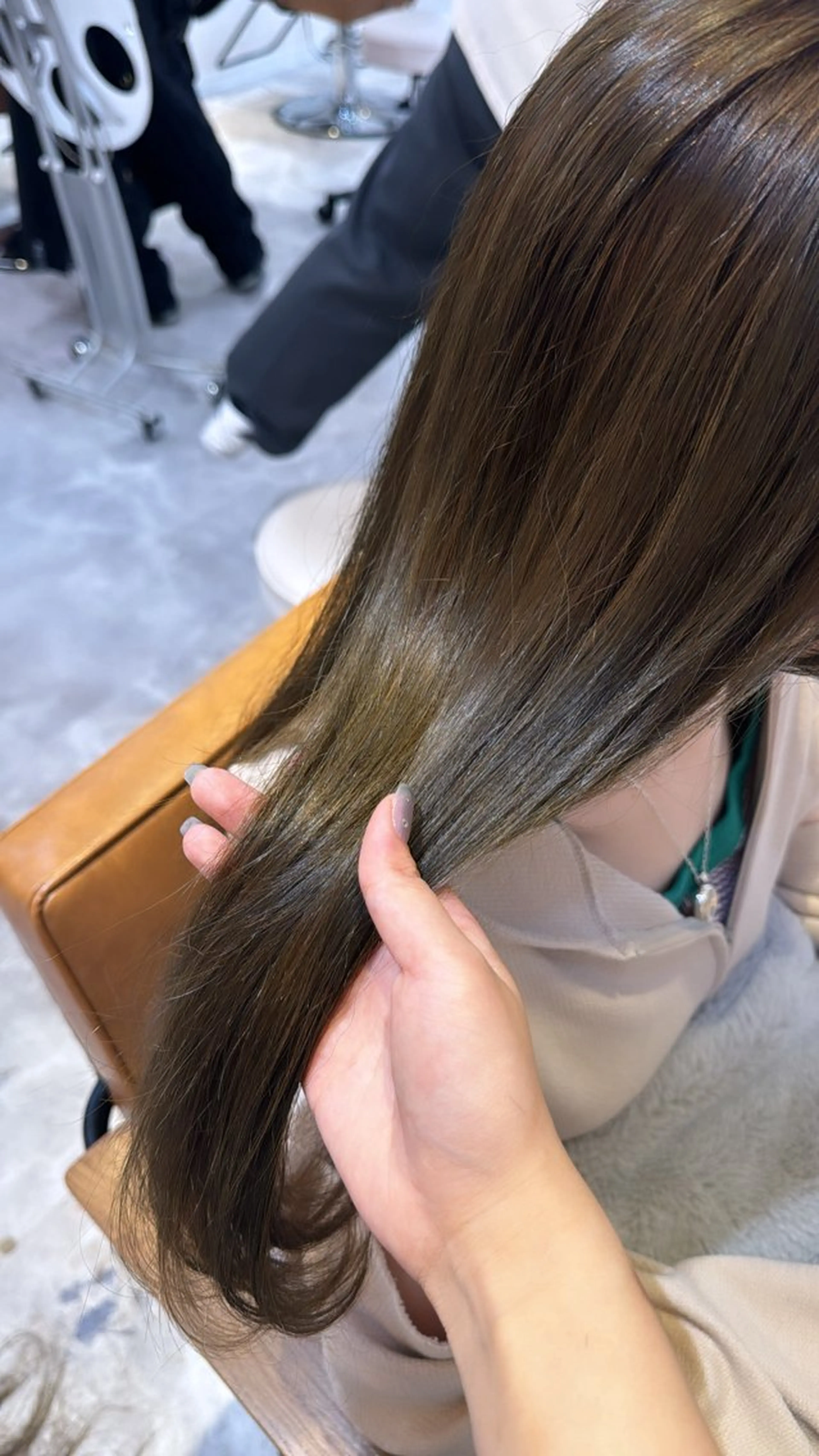 ロング カラー 赤み無し柔らかカラー 【梅田】madokaのヘアスタイル