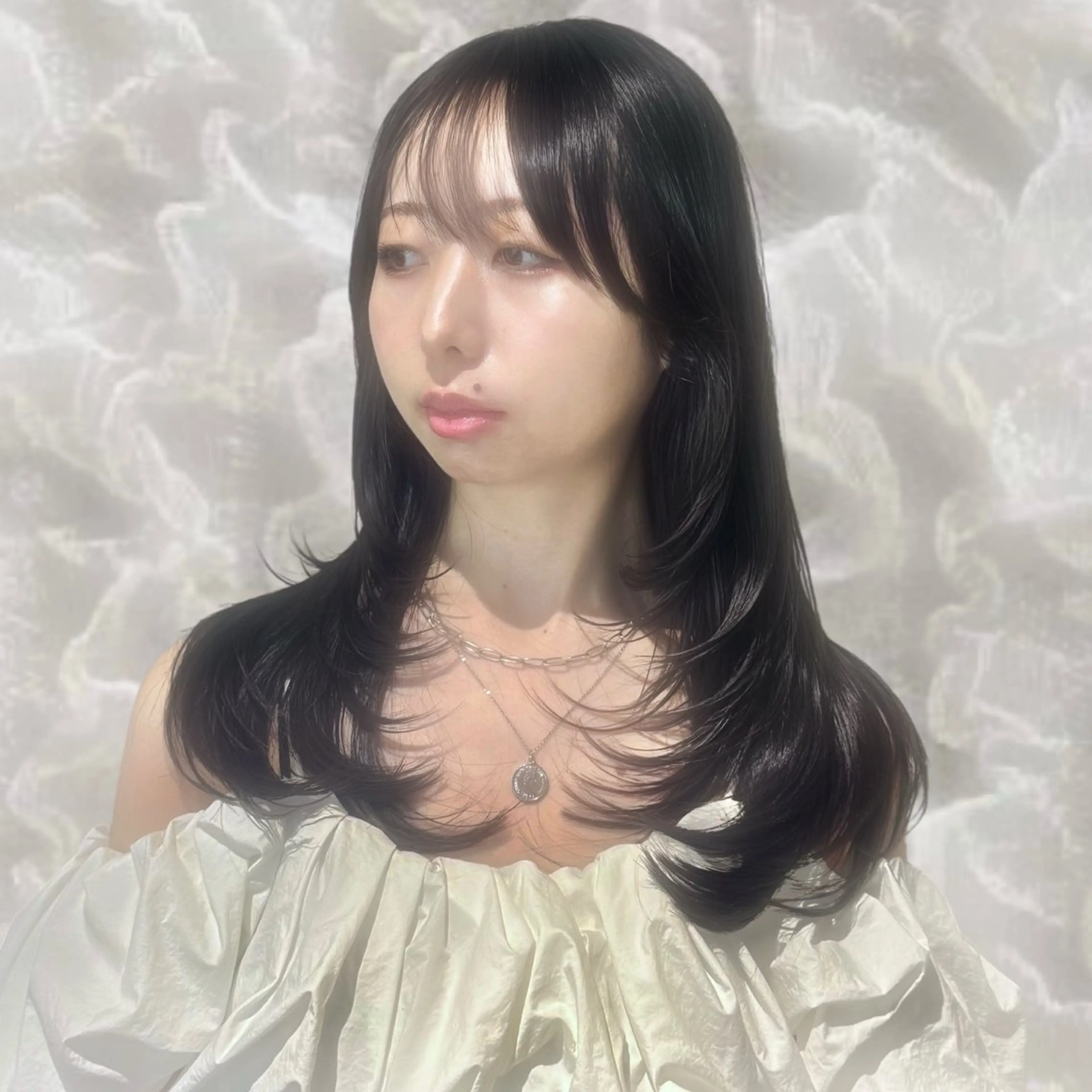 人気𝐍𝐨.𝟑☁️🩵ྀིレイヤーカット+ダメージケアプチトリートメントの写真